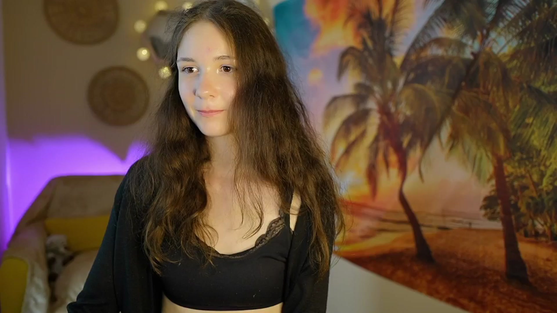 Gallery image thumbnail from Ava__Taylor_'s myfreecams stream on, 08/03/2024, 16:22 image 16 of 20