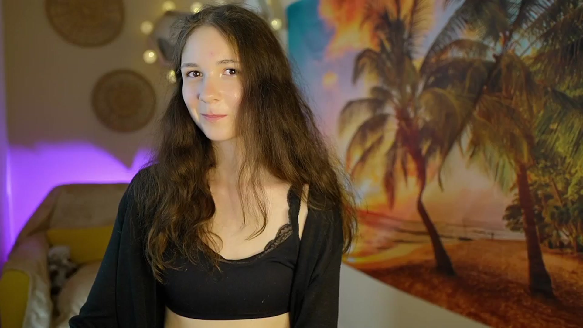 Gallery image thumbnail from Ava__Taylor_'s myfreecams stream on, 08/03/2024, 16:22 image 15 of 20