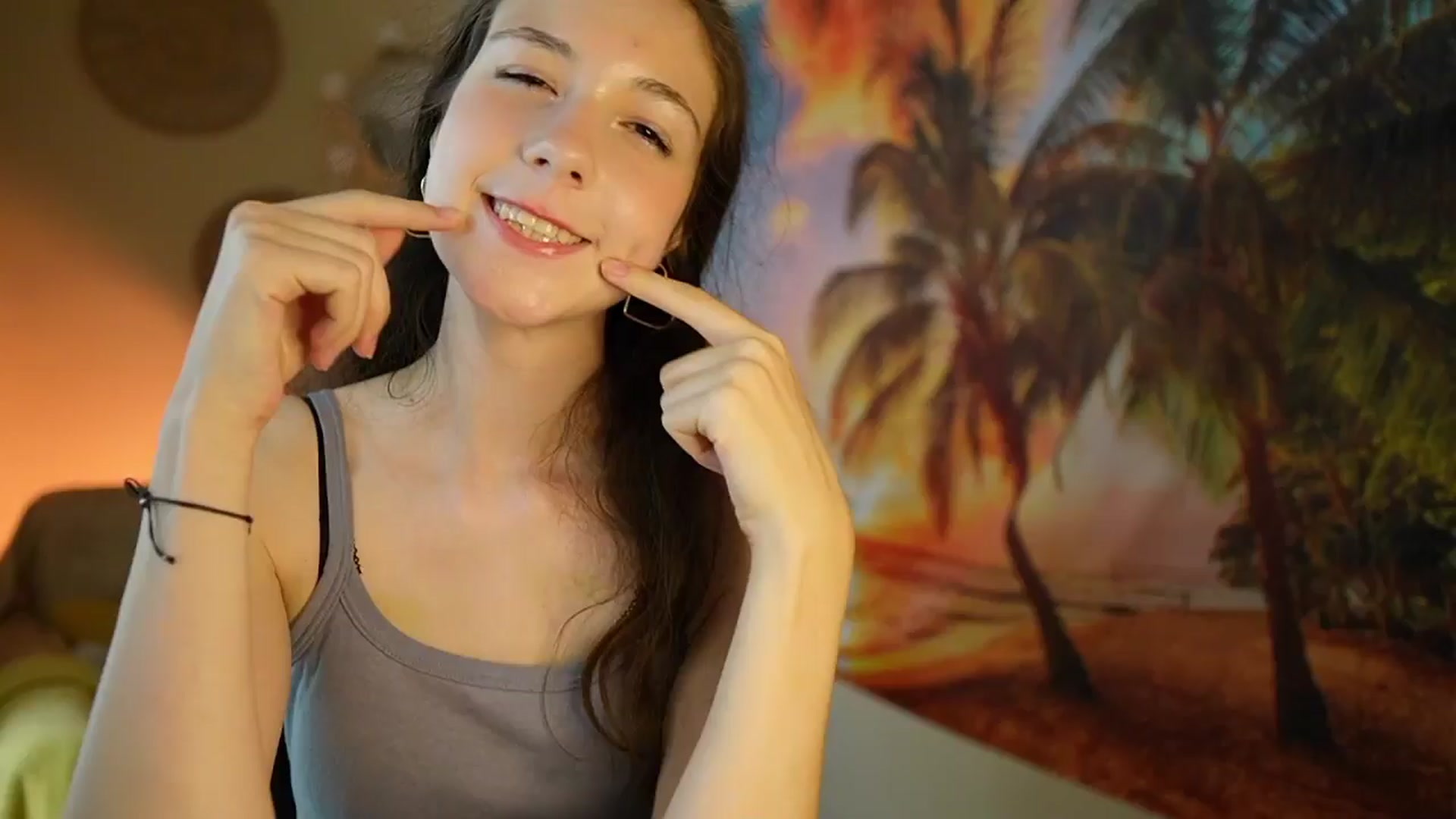 Gallery image thumbnail from Ava__Taylor_'s myfreecams stream on, 08/05/2024, 17:10 image 17 of 20