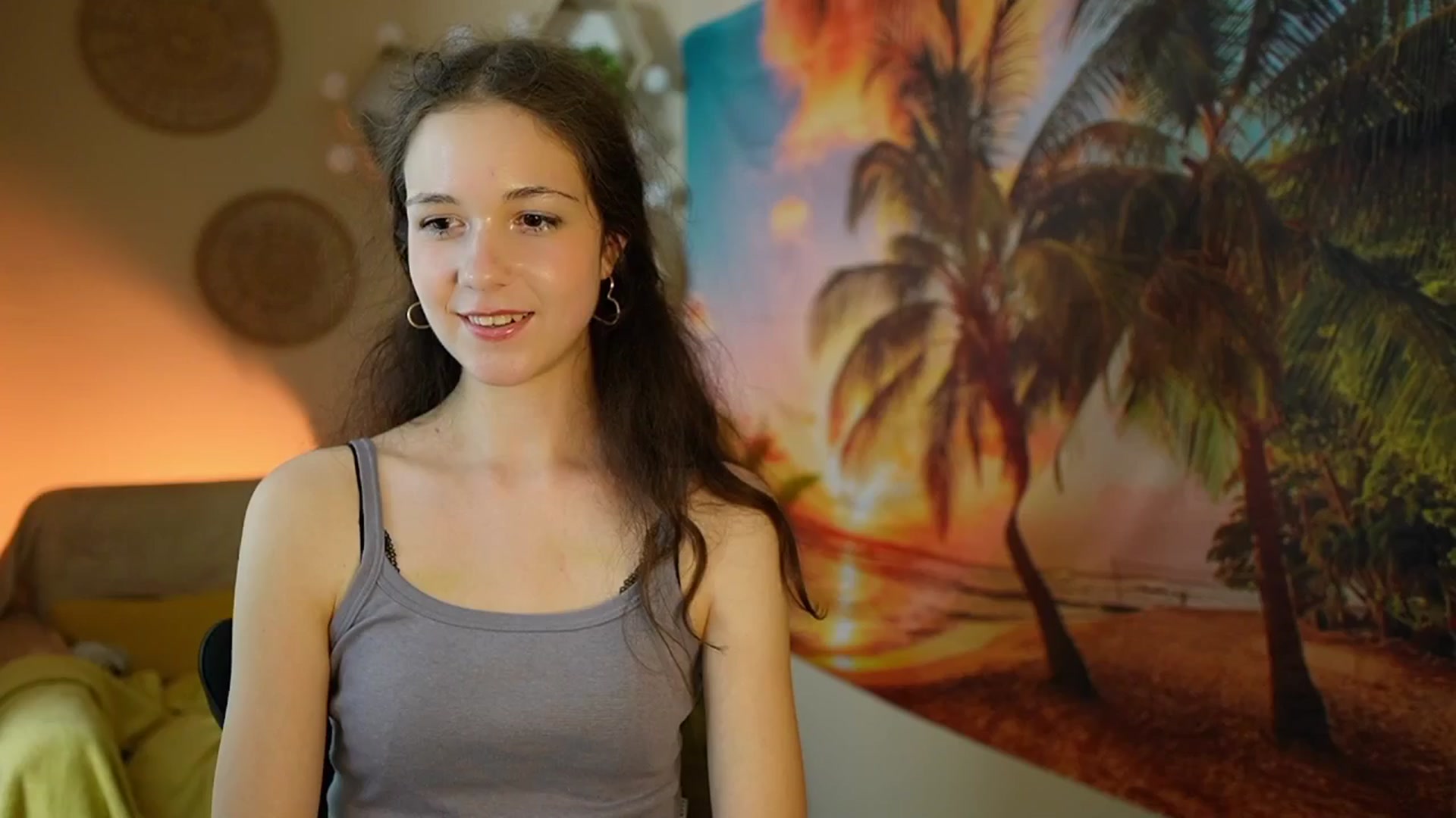 Gallery image thumbnail from Ava__Taylor_'s myfreecams stream on, 08/05/2024, 17:10 image 6 of 20