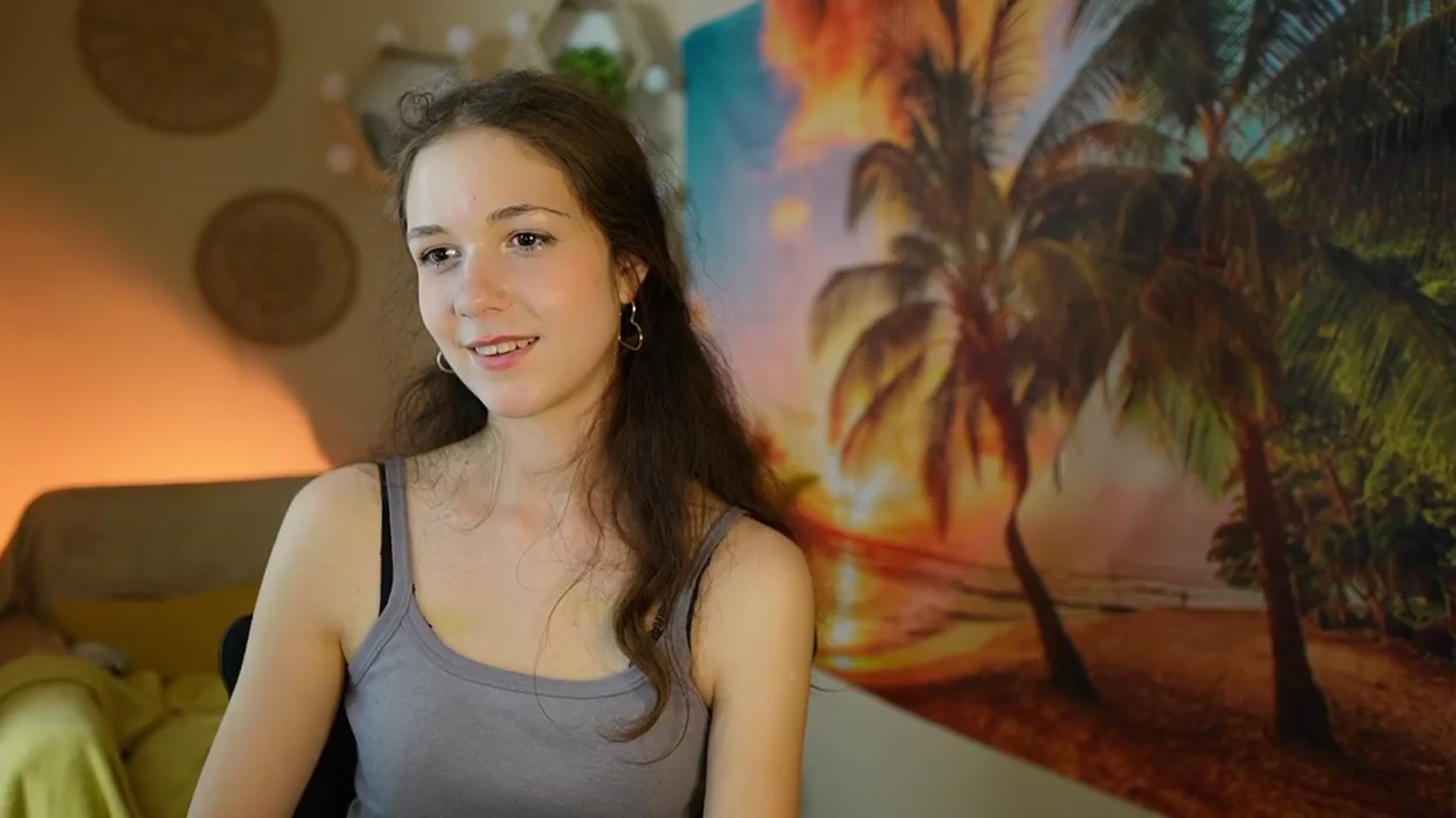 Gallery image thumbnail from Ava__Taylor_'s myfreecams stream on, 08/05/2024, 18:01 image 4 of 20
