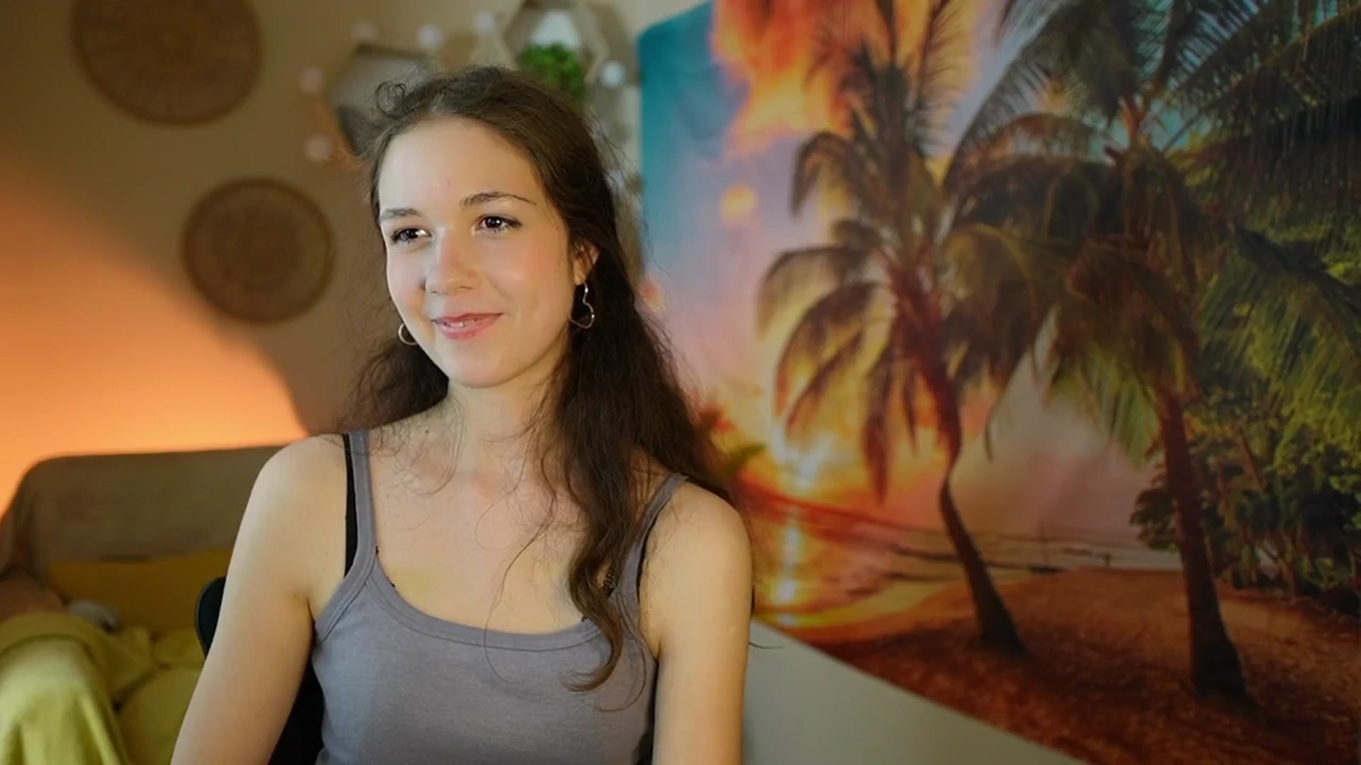 Gallery image thumbnail from Ava__Taylor_'s myfreecams stream on, 08/05/2024, 18:01 image 5 of 20