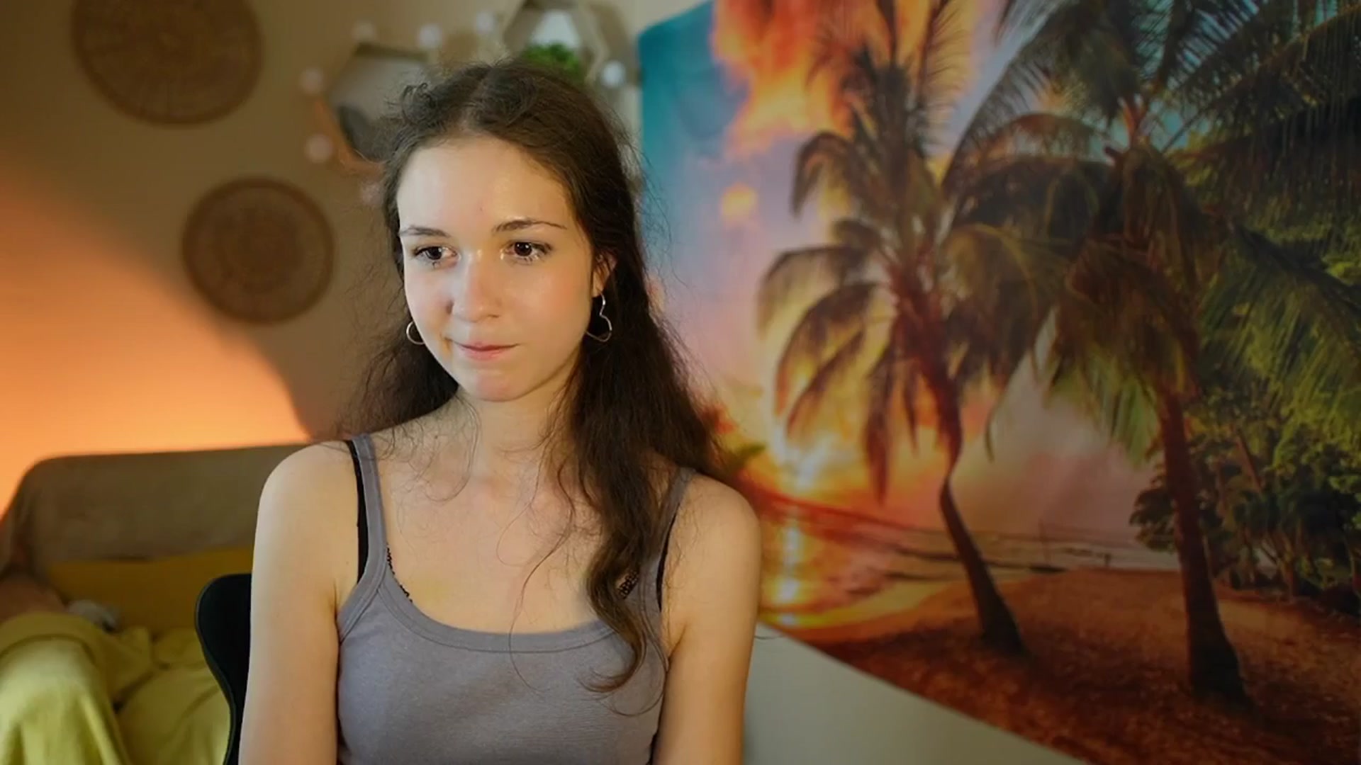 Gallery image thumbnail from Ava__Taylor_'s myfreecams stream on, 08/05/2024, 18:01 image 6 of 20