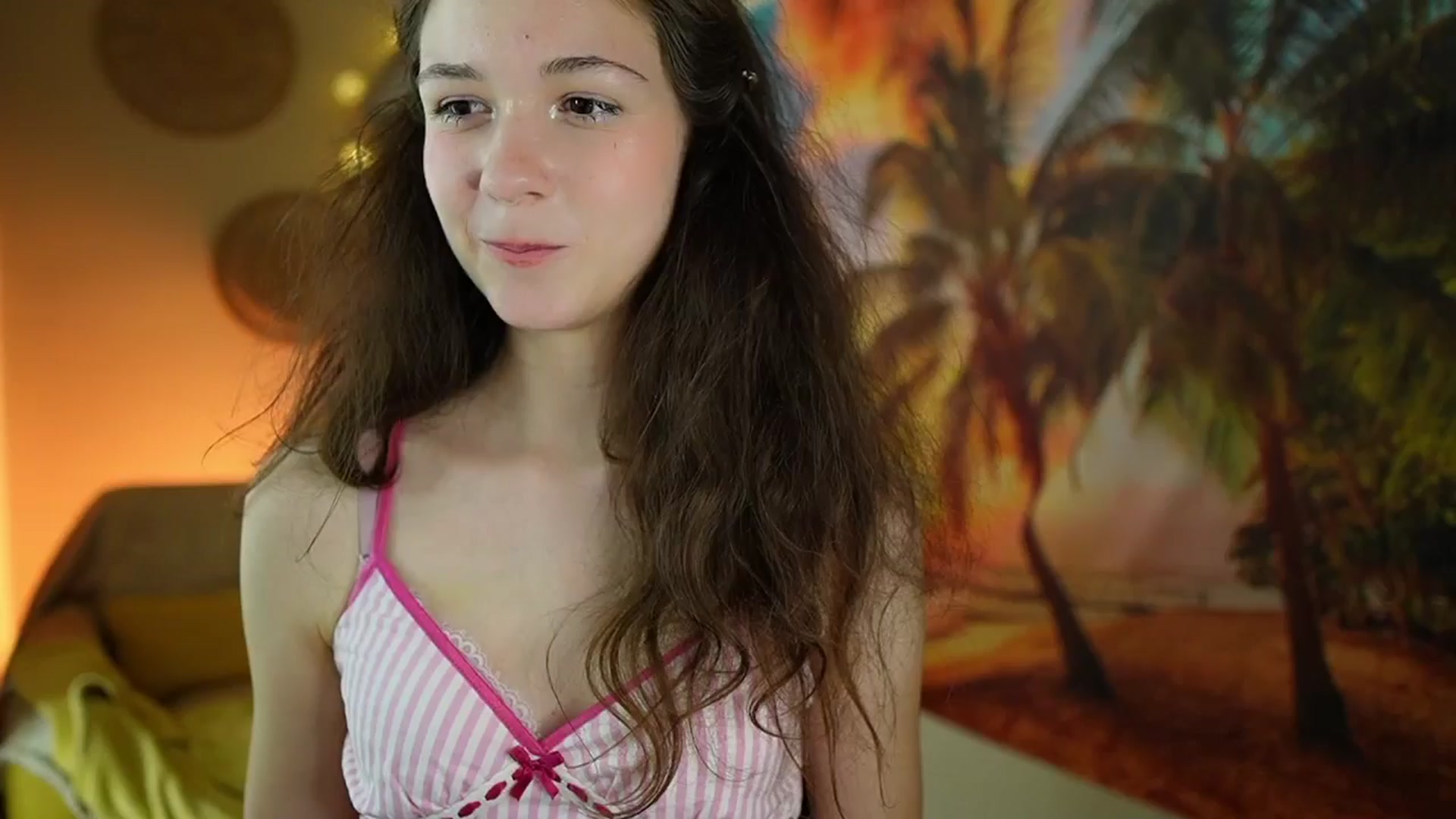 Gallery image thumbnail from Ava__Taylor_'s myfreecams stream on, 08/06/2024, 16:23 image 8 of 20