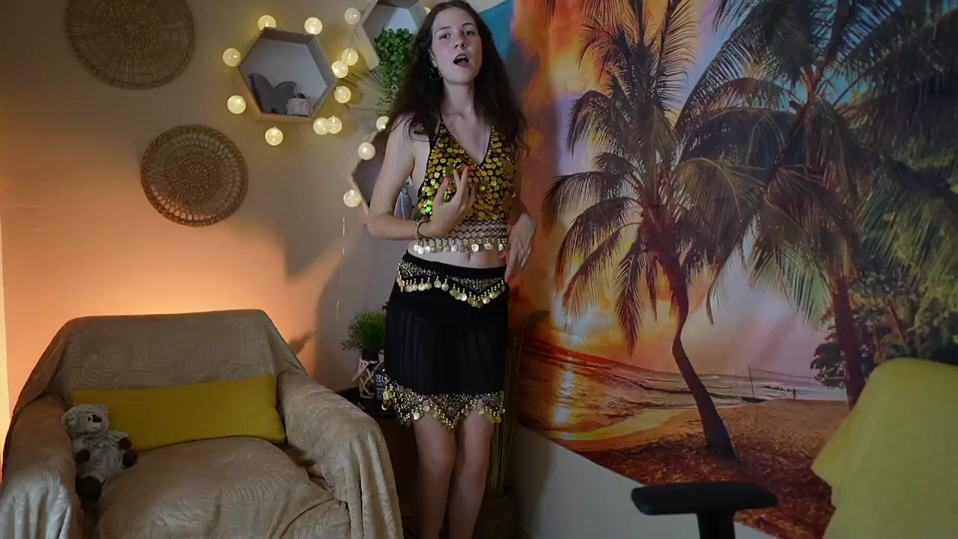 Gallery image thumbnail from Ava__Taylor_'s myfreecams stream on, 08/07/2024, 14:06 image 3 of 20