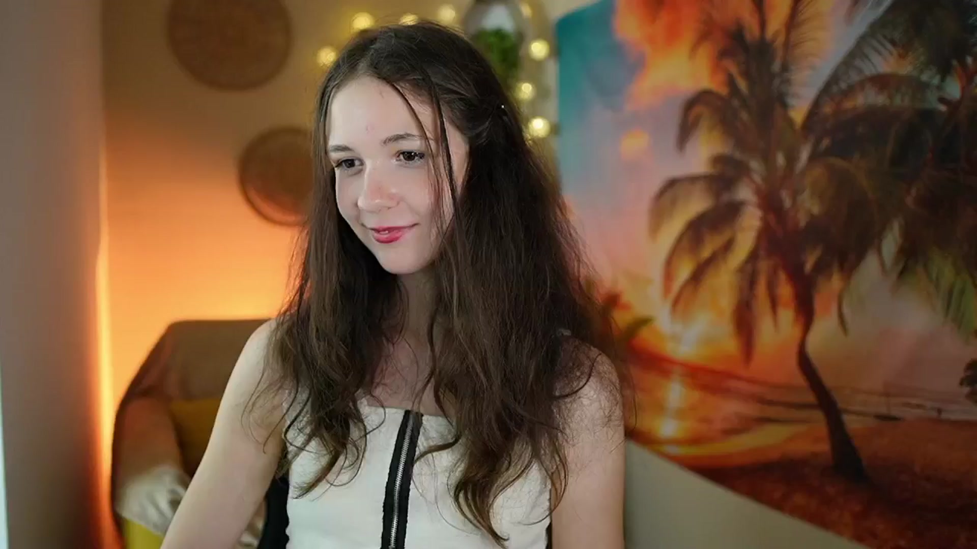 Gallery image thumbnail from Ava__Taylor_'s myfreecams stream on, 08/09/2024, 15:35 image 4 of 20