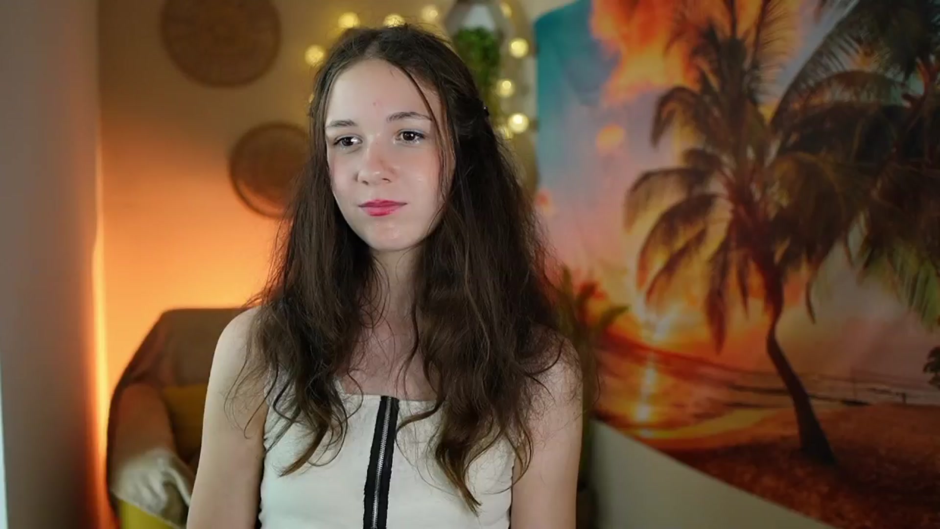 Gallery image thumbnail from Ava__Taylor_'s myfreecams stream on, 08/09/2024, 15:35 image 3 of 20