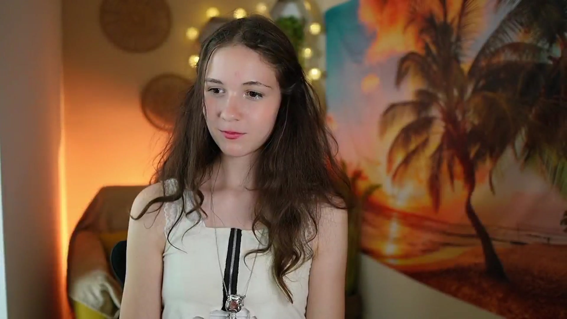 Gallery image thumbnail from Ava__Taylor_'s myfreecams stream on, 08/09/2024, 16:16 image 6 of 20