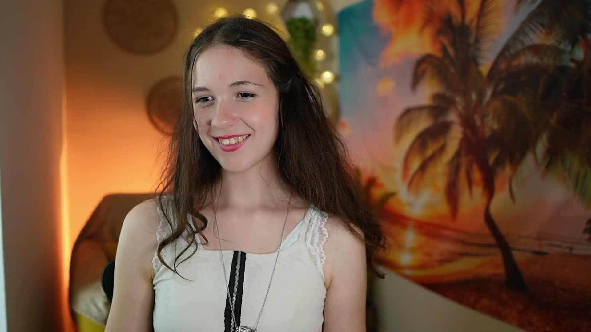 Gallery image thumbnail from Ava__Taylor_'s myfreecams stream on, 08/09/2024, 16:16 image 16 of 20