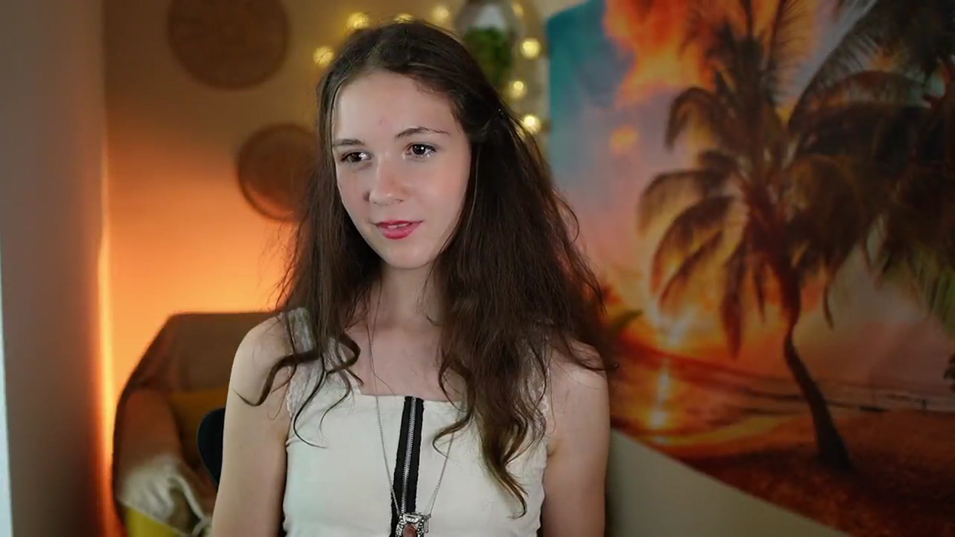 Gallery image thumbnail from Ava__Taylor_'s myfreecams stream on, 08/09/2024, 16:16 image 7 of 20