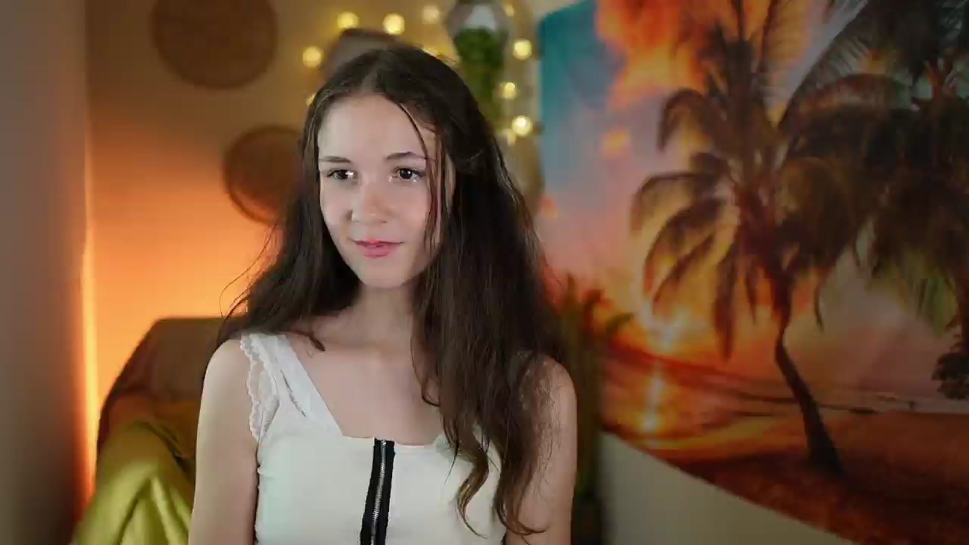 Gallery image thumbnail from Ava__Taylor_'s myfreecams stream on, 08/09/2024, 18:04 image 14 of 20