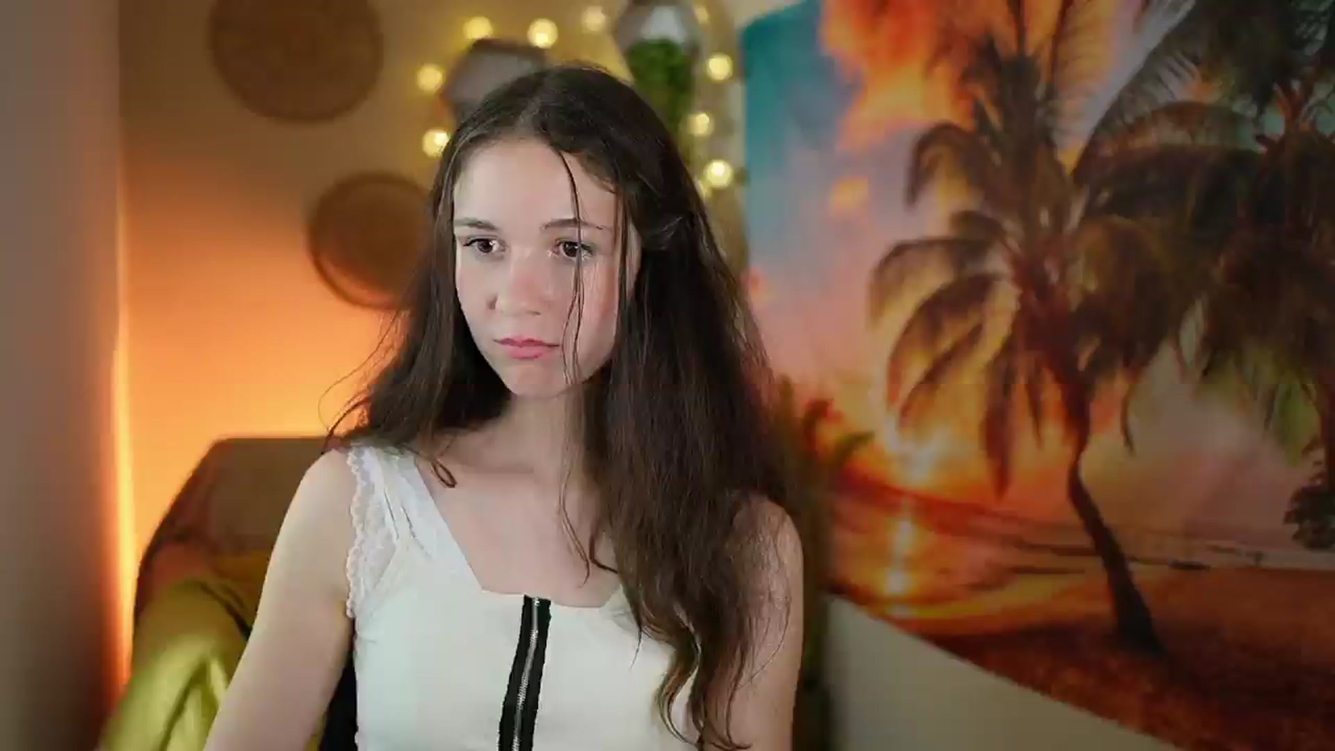 Gallery image thumbnail from Ava__Taylor_'s myfreecams stream on, 08/09/2024, 18:04 image 16 of 20