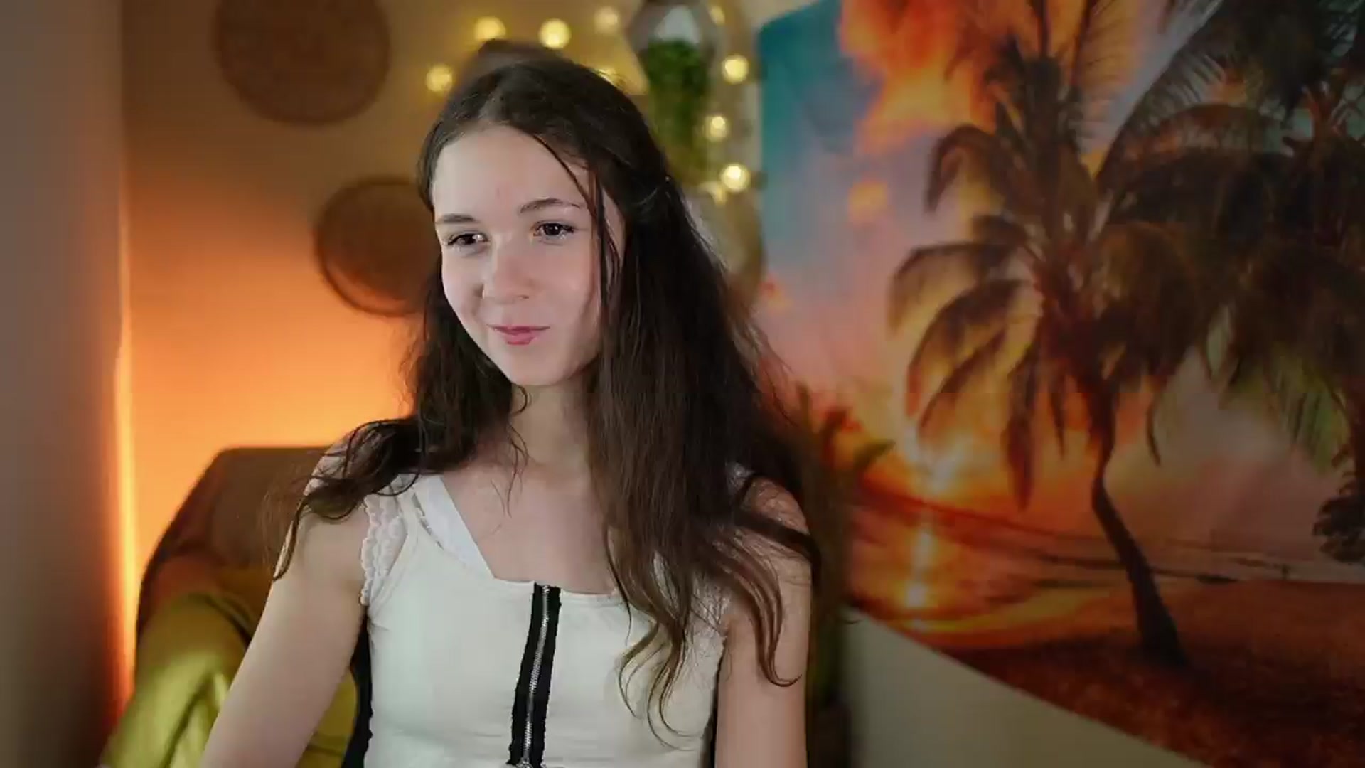 Gallery image thumbnail from Ava__Taylor_'s myfreecams stream on, 08/09/2024, 18:04 image 9 of 20