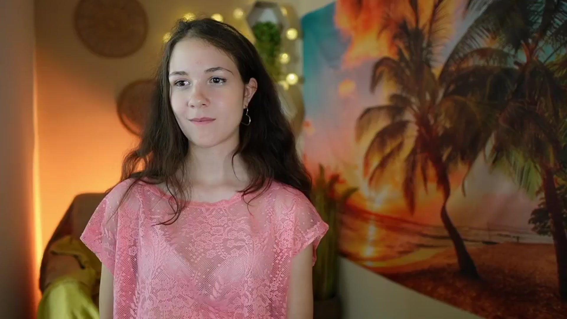 Gallery image thumbnail from Ava__Taylor_'s myfreecams stream on, 08/13/2024, 18:01 image 6 of 20