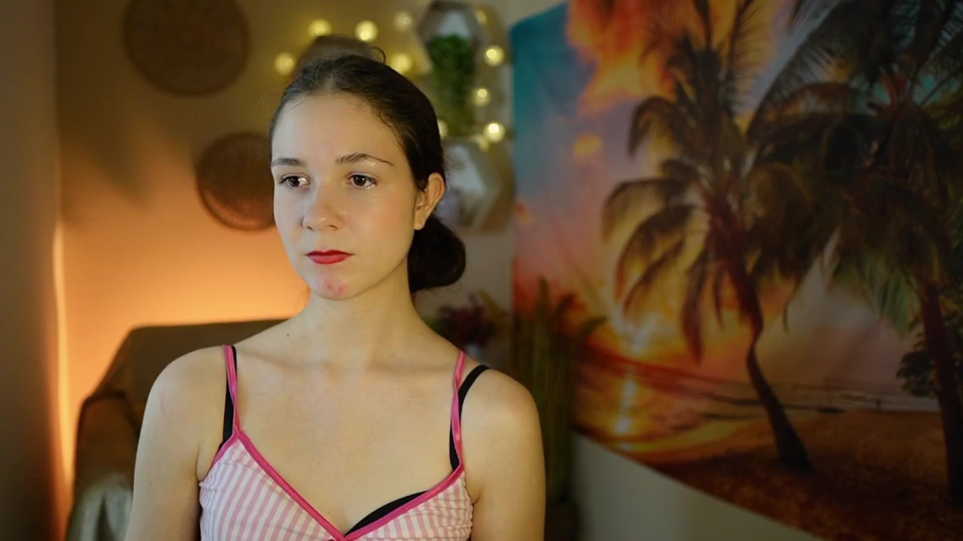 Gallery image thumbnail from Ava__Taylor_'s myfreecams stream on, 08/20/2024, 15:11 image 4 of 20