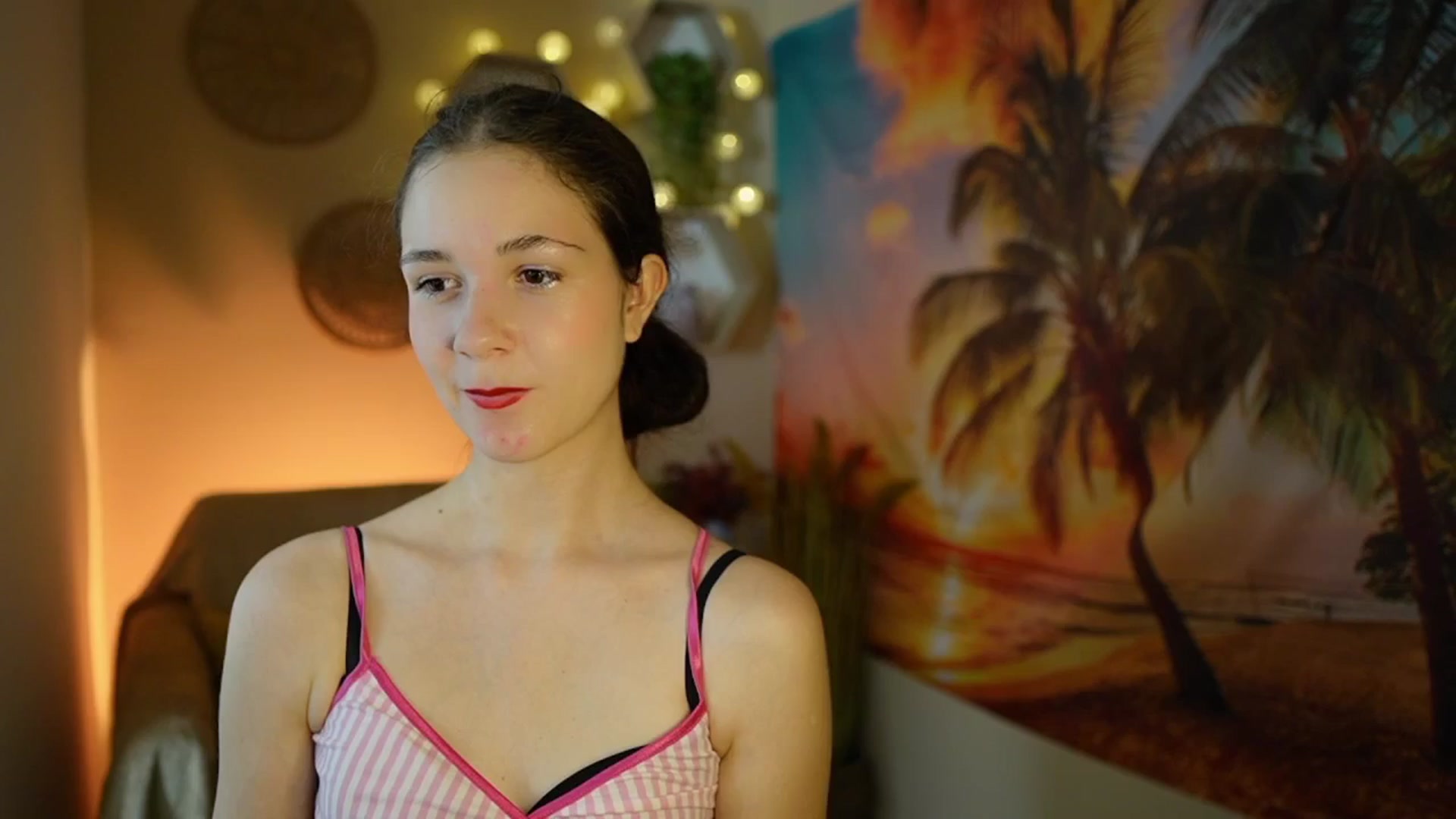 Gallery image thumbnail from Ava__Taylor_'s myfreecams stream on, 08/20/2024, 15:11 image 6 of 20