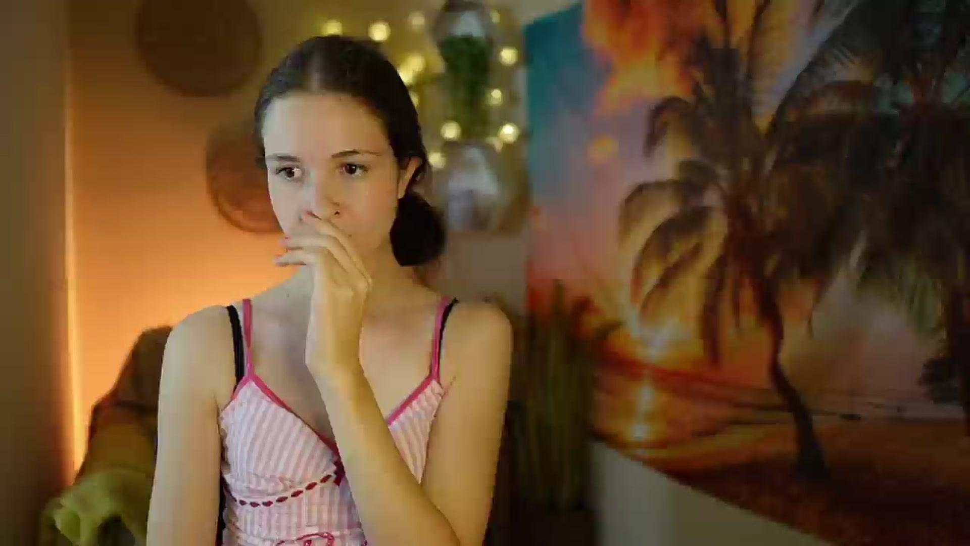 Gallery image thumbnail from Ava__Taylor_'s myfreecams stream on, 08/20/2024, 18:08 image 20 of 20