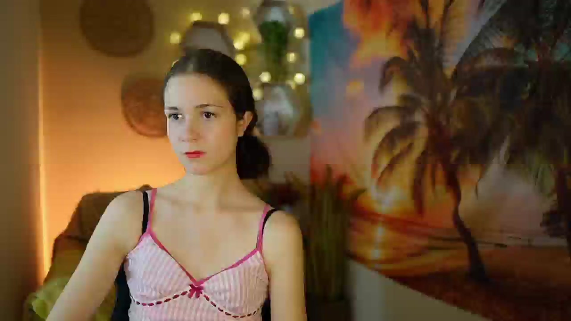 Gallery image thumbnail from Ava__Taylor_'s myfreecams stream on, 08/20/2024, 18:08 image 2 of 20