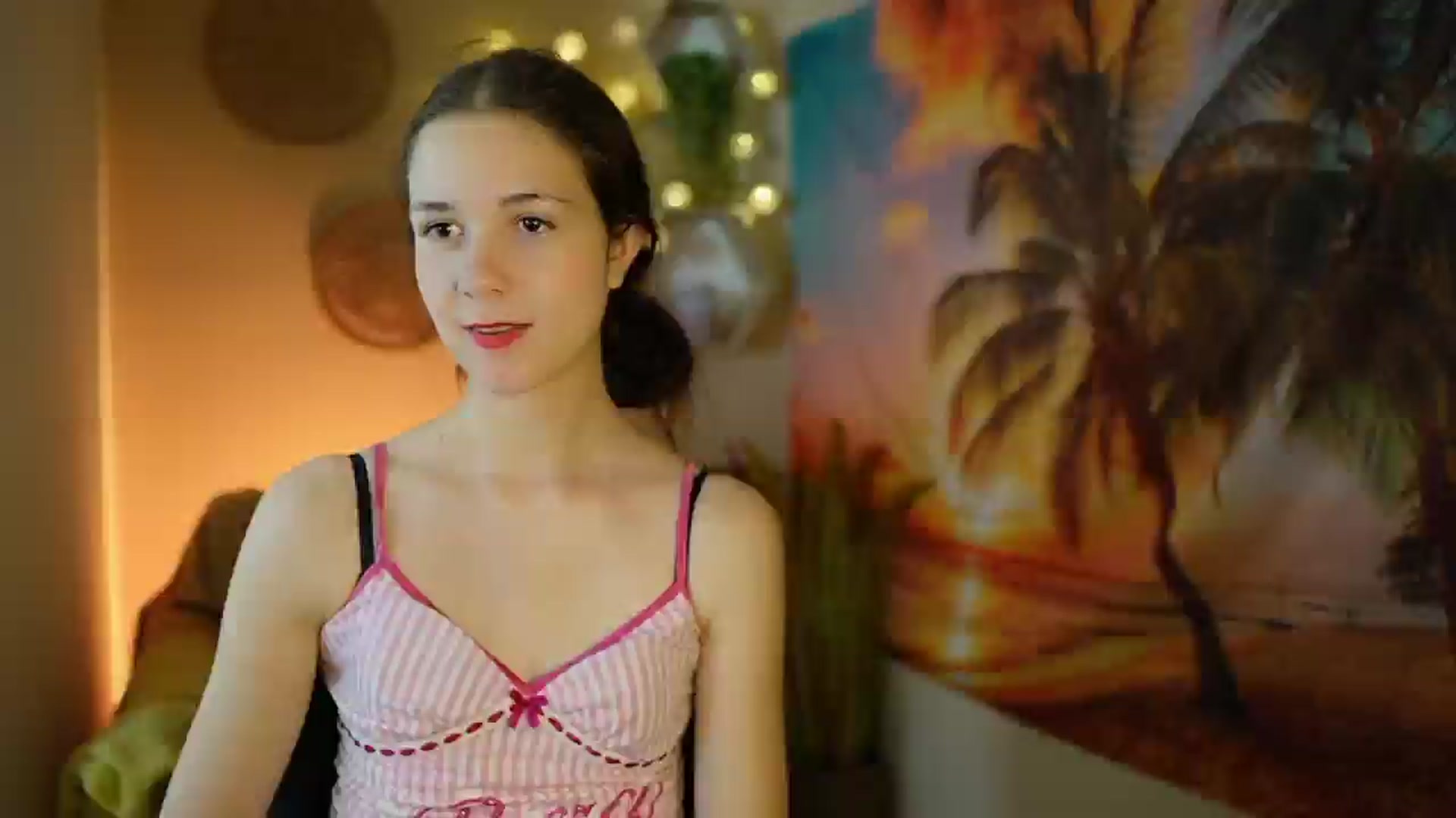 Gallery image thumbnail from Ava__Taylor_'s myfreecams stream on, 08/20/2024, 18:08 image 19 of 20