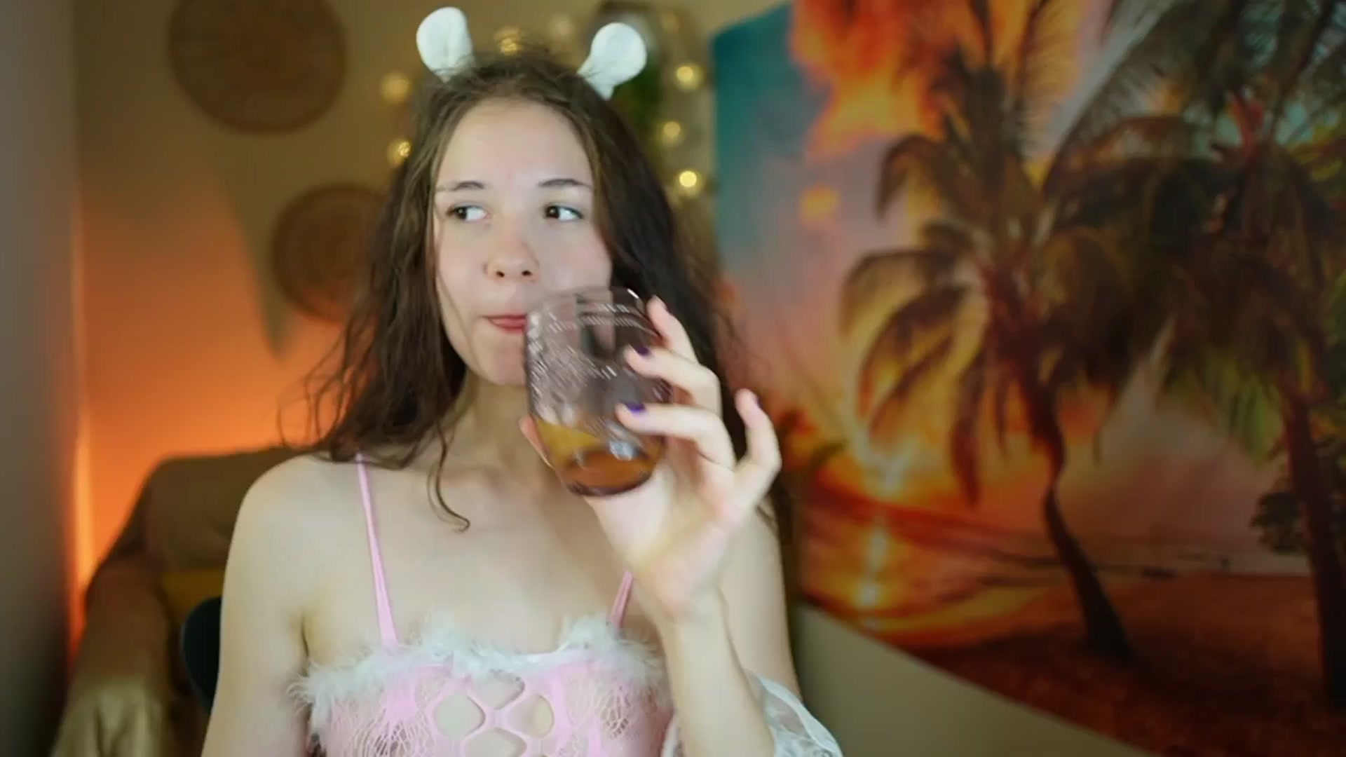 Gallery image thumbnail from Ava__Taylor_'s myfreecams stream on, 08/25/2024, 08:32 image 15 of 20