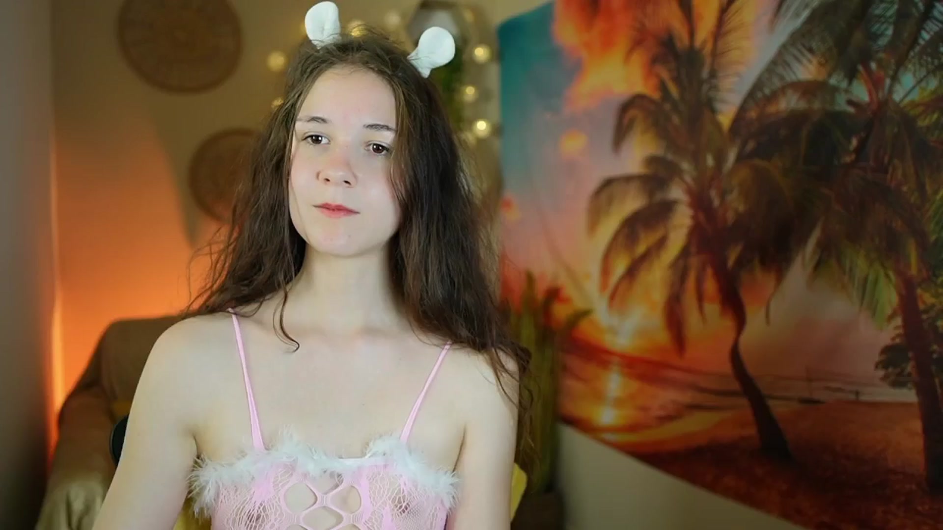 Gallery image thumbnail from Ava__Taylor_'s myfreecams stream on, 08/25/2024, 08:32 image 11 of 20
