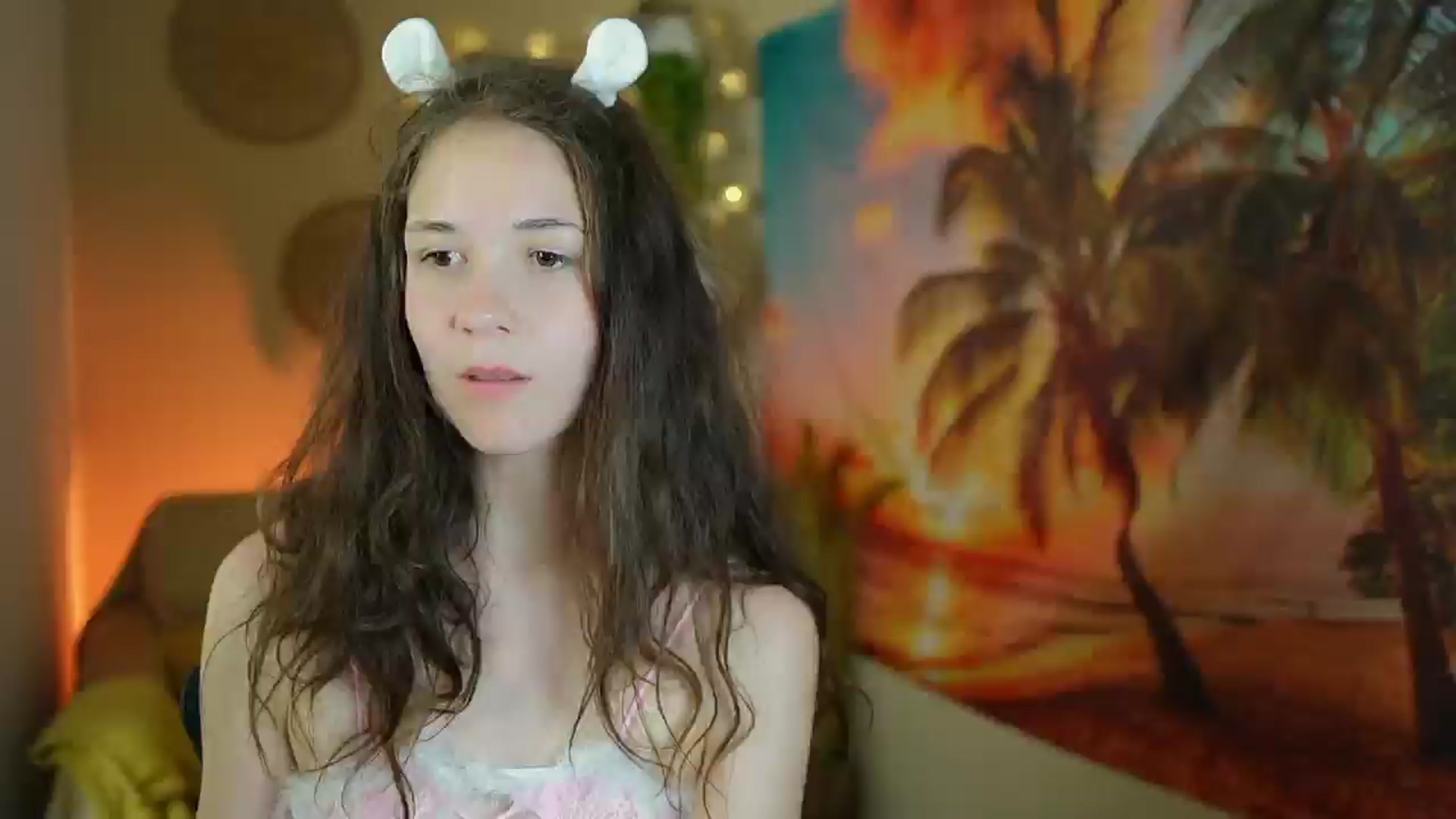 Gallery image thumbnail from Ava__Taylor_'s myfreecams stream on, 08/25/2024, 12:01 image 2 of 20