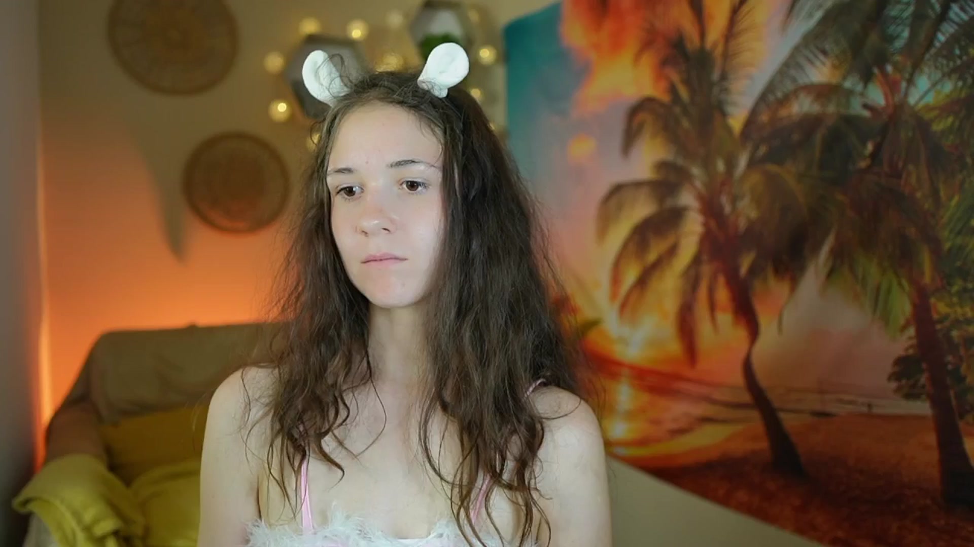Gallery image thumbnail from Ava__Taylor_'s myfreecams stream on, 08/25/2024, 15:10 image 20 of 20