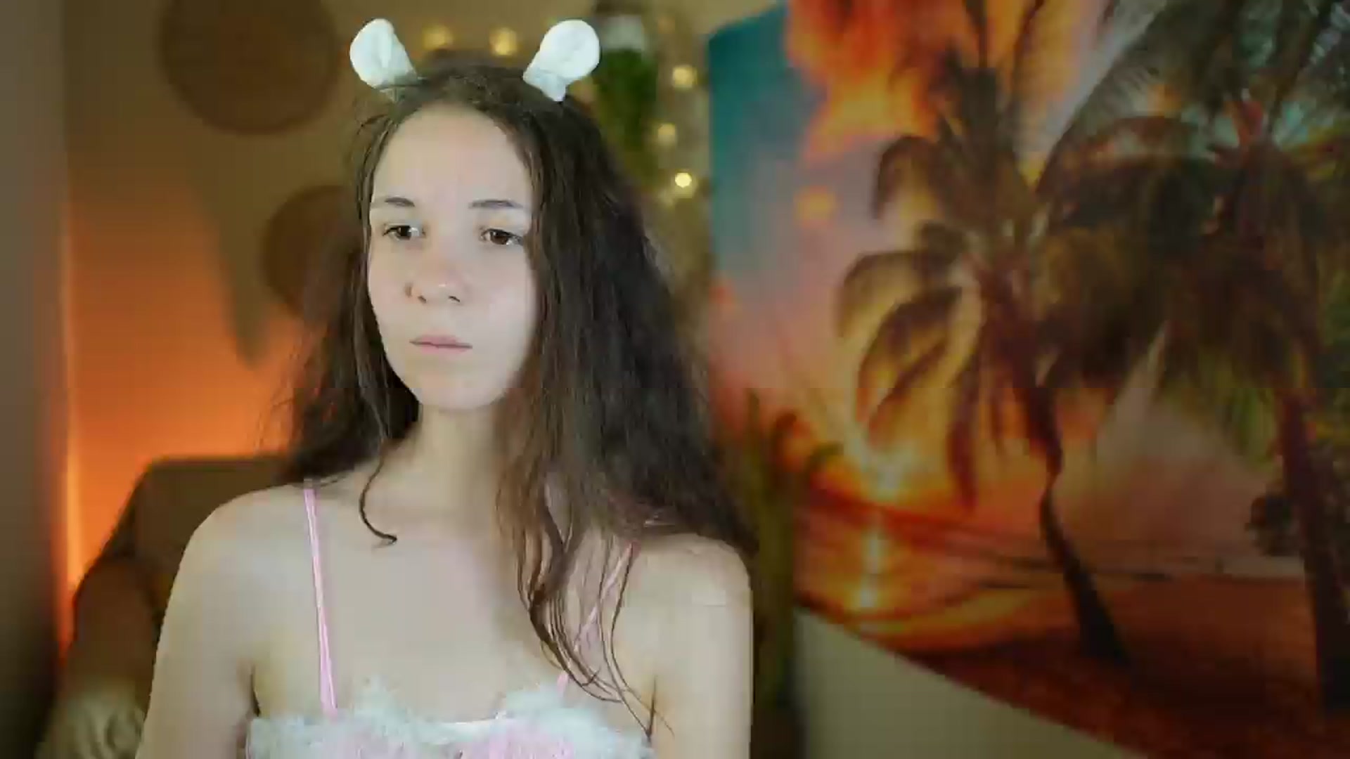 Gallery image thumbnail from Ava__Taylor_'s myfreecams stream on, 08/25/2024, 17:09 image 17 of 20