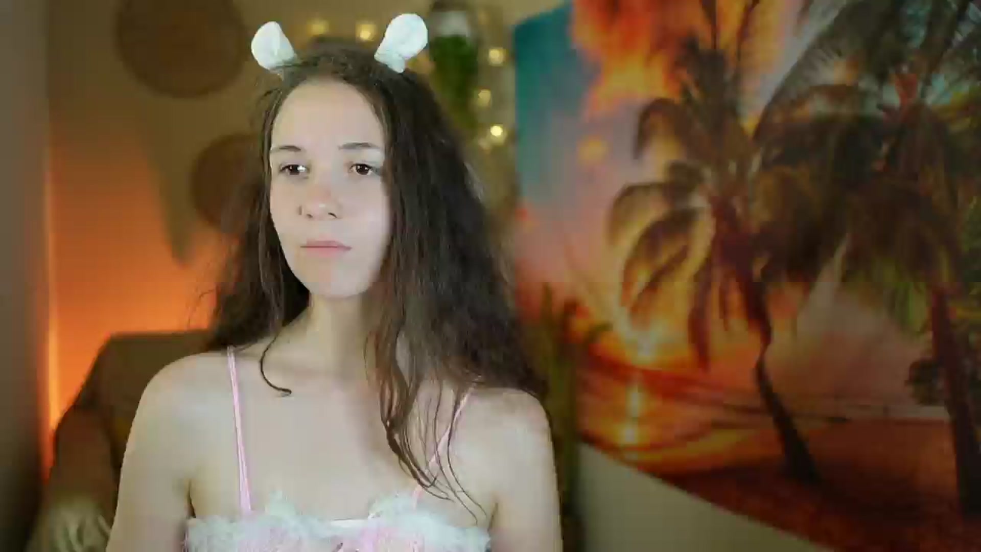 Gallery image thumbnail from Ava__Taylor_'s myfreecams stream on, 08/25/2024, 17:09 image 15 of 20