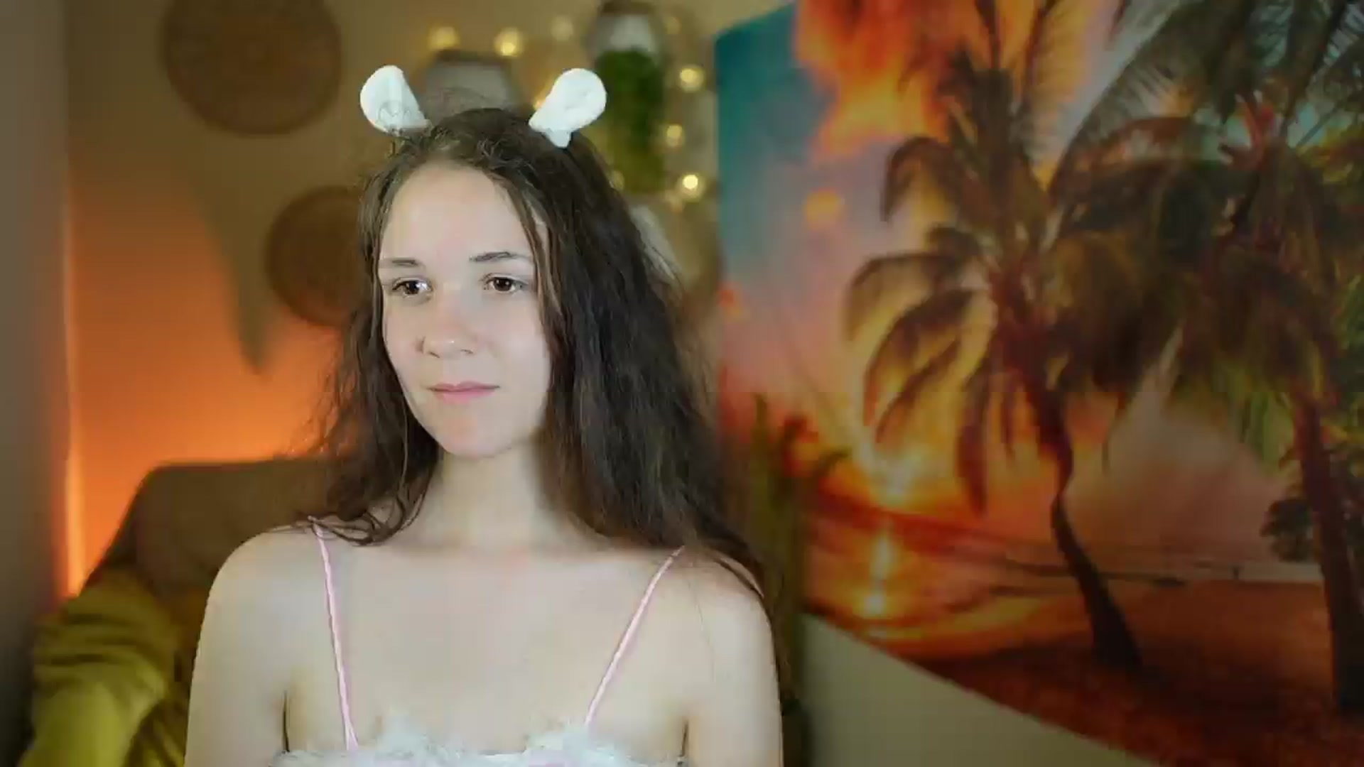 Gallery image thumbnail from Ava__Taylor_'s myfreecams stream on, 08/25/2024, 18:53 image 11 of 20