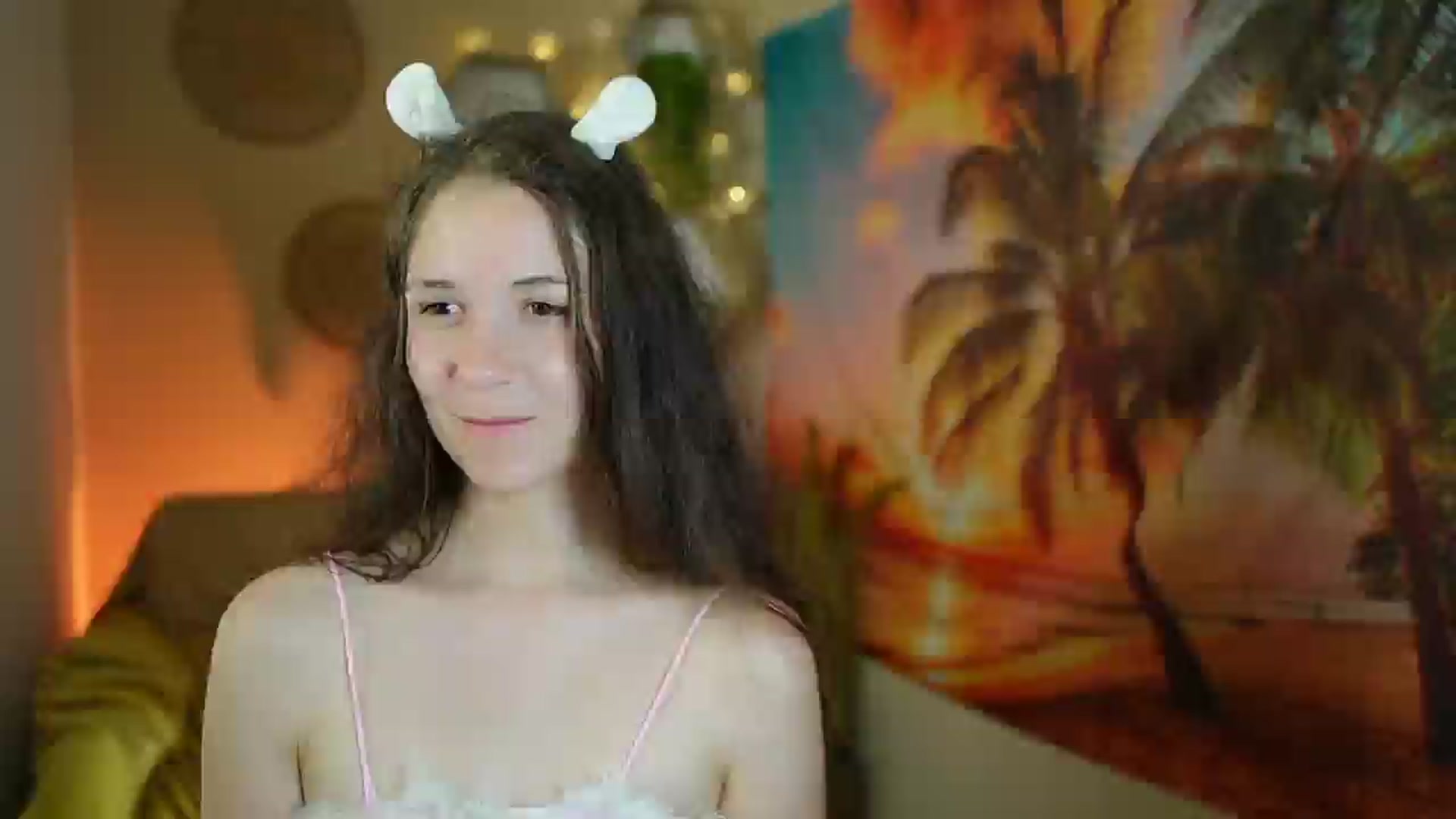 Gallery image thumbnail from Ava__Taylor_'s myfreecams stream on, 08/25/2024, 18:53 image 9 of 20