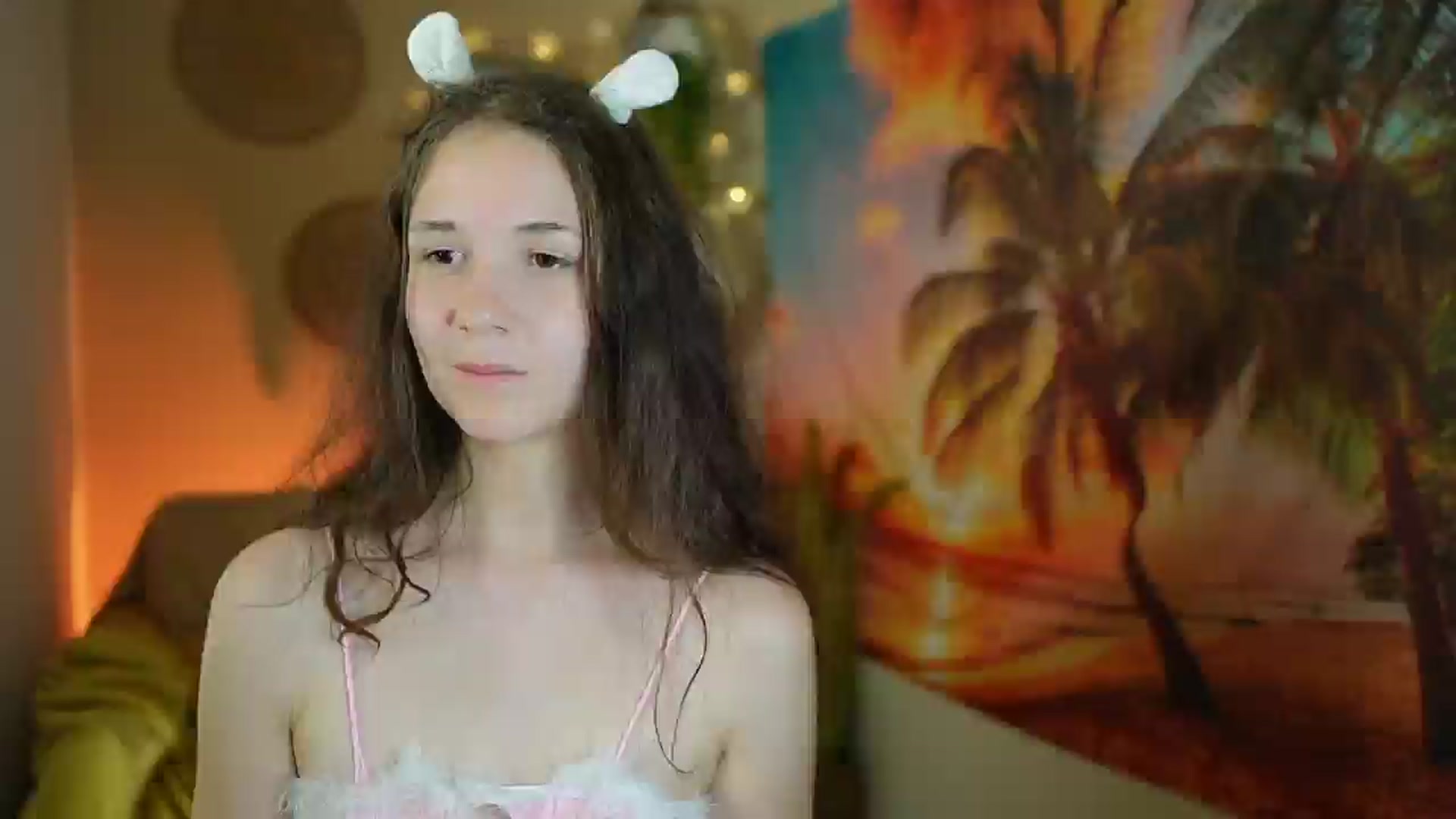 Gallery image thumbnail from Ava__Taylor_'s myfreecams stream on, 08/25/2024, 18:53 image 17 of 20