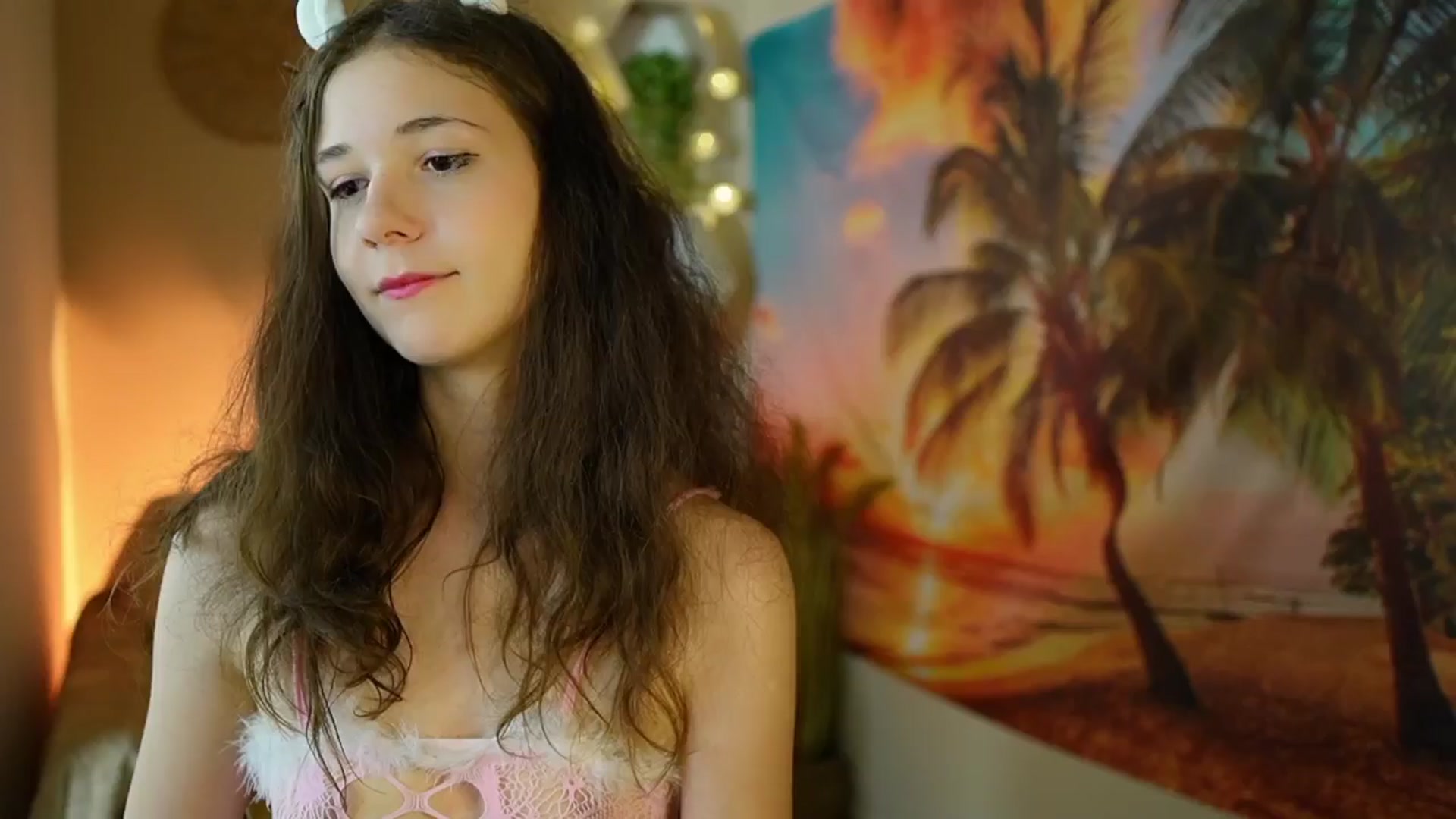 Gallery image thumbnail from Ava__Taylor_'s myfreecams stream on, 08/30/2024, 14:18 image 8 of 20