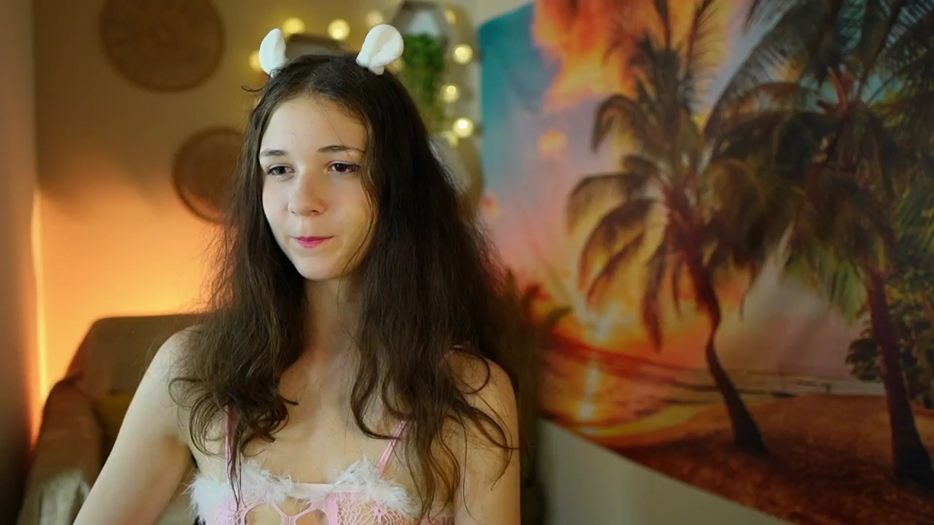 Gallery image thumbnail from Ava__Taylor_'s myfreecams stream on, 08/30/2024, 14:32 image 3 of 20