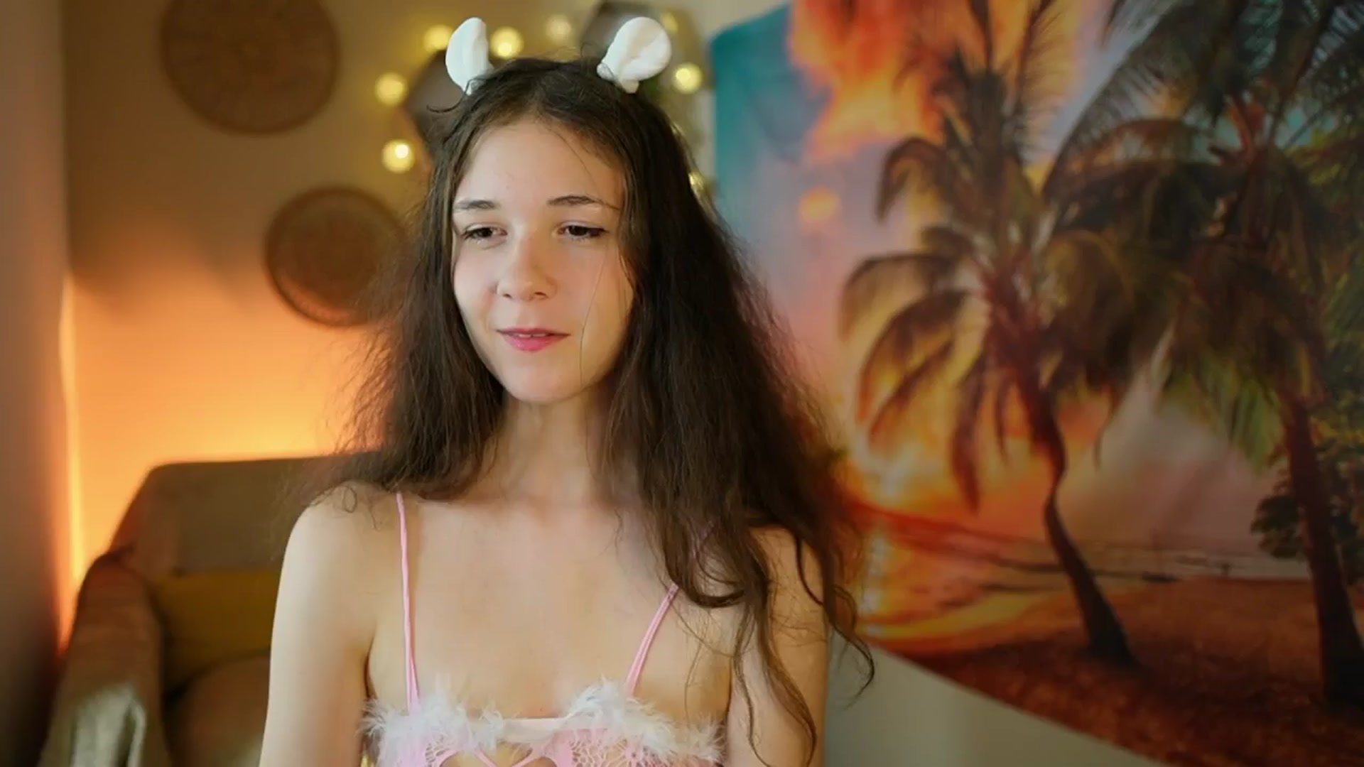 Gallery image thumbnail from Ava__Taylor_'s myfreecams stream on, 08/30/2024, 14:32 image 16 of 20