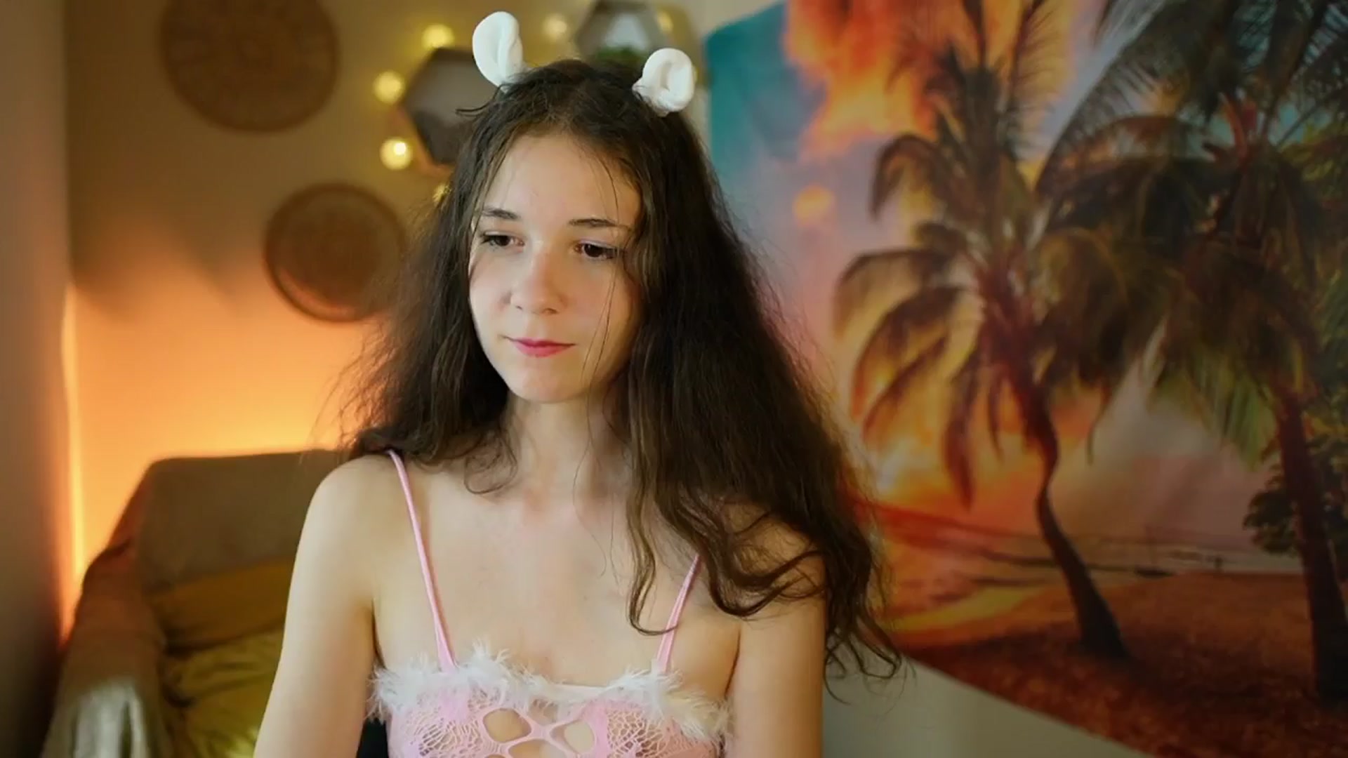 Gallery image thumbnail from Ava__Taylor_'s myfreecams stream on, 08/30/2024, 16:11 image 1 of 20