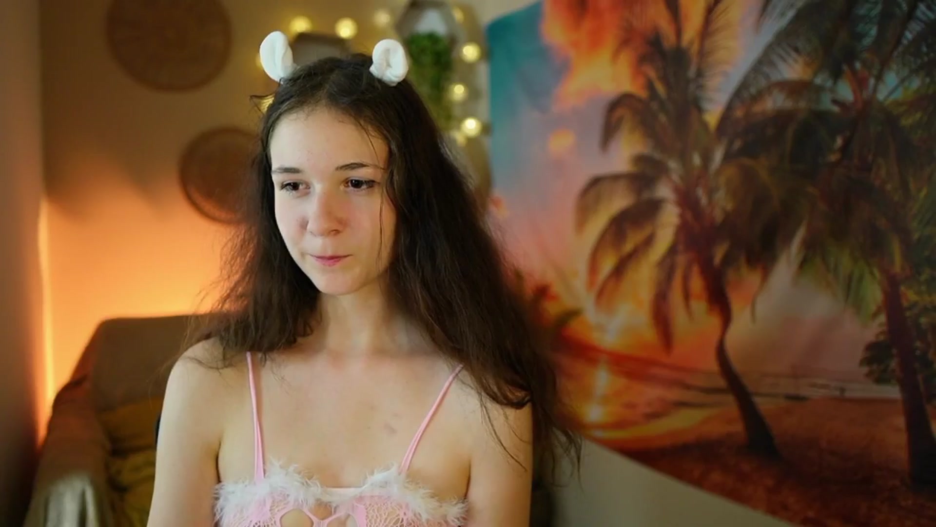 Gallery image thumbnail from Ava__Taylor_'s myfreecams stream on, 08/30/2024, 16:52 image 4 of 20