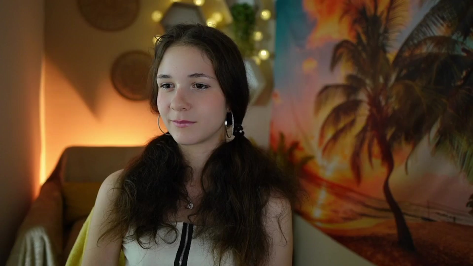 Gallery image thumbnail from Ava__Taylor_'s myfreecams stream on, 09/03/2024, 15:02 image 5 of 20