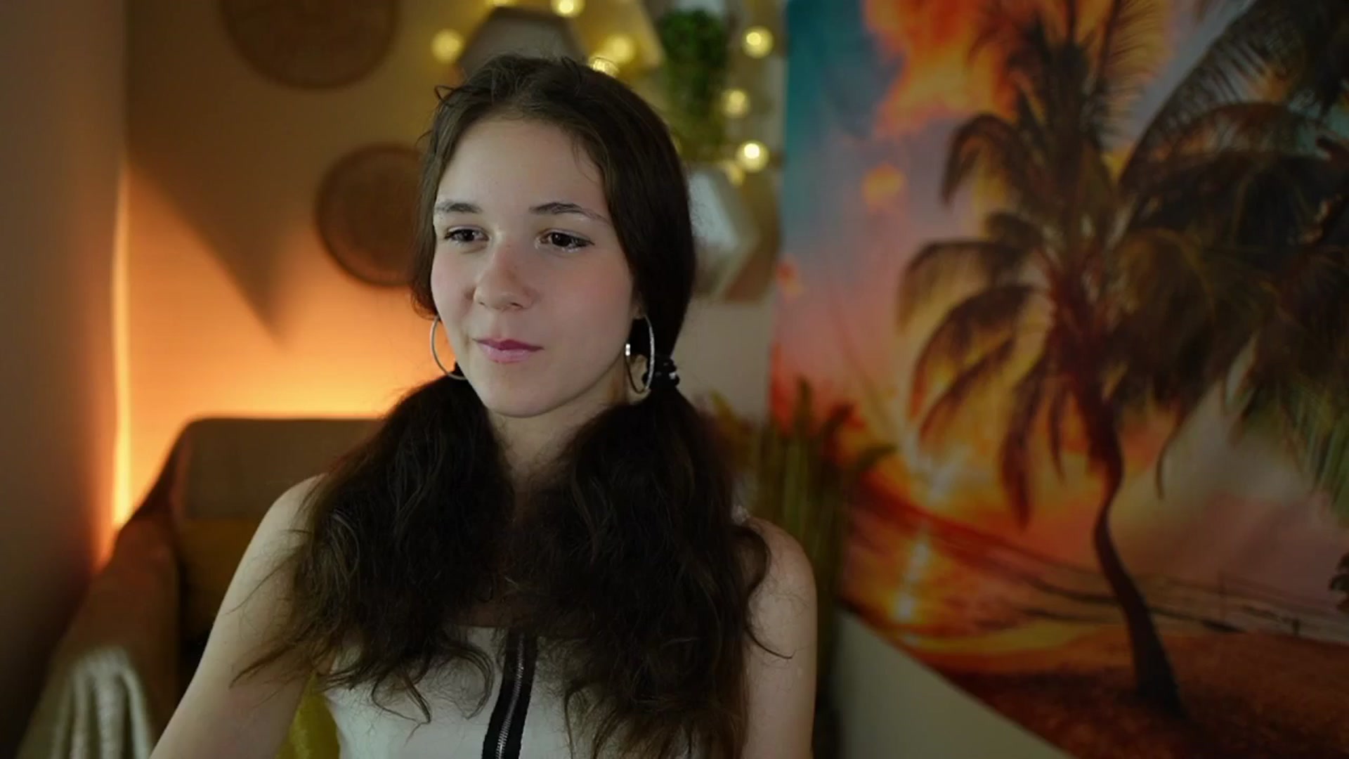 Gallery image thumbnail from Ava__Taylor_'s myfreecams stream on, 09/03/2024, 15:02 image 2 of 20