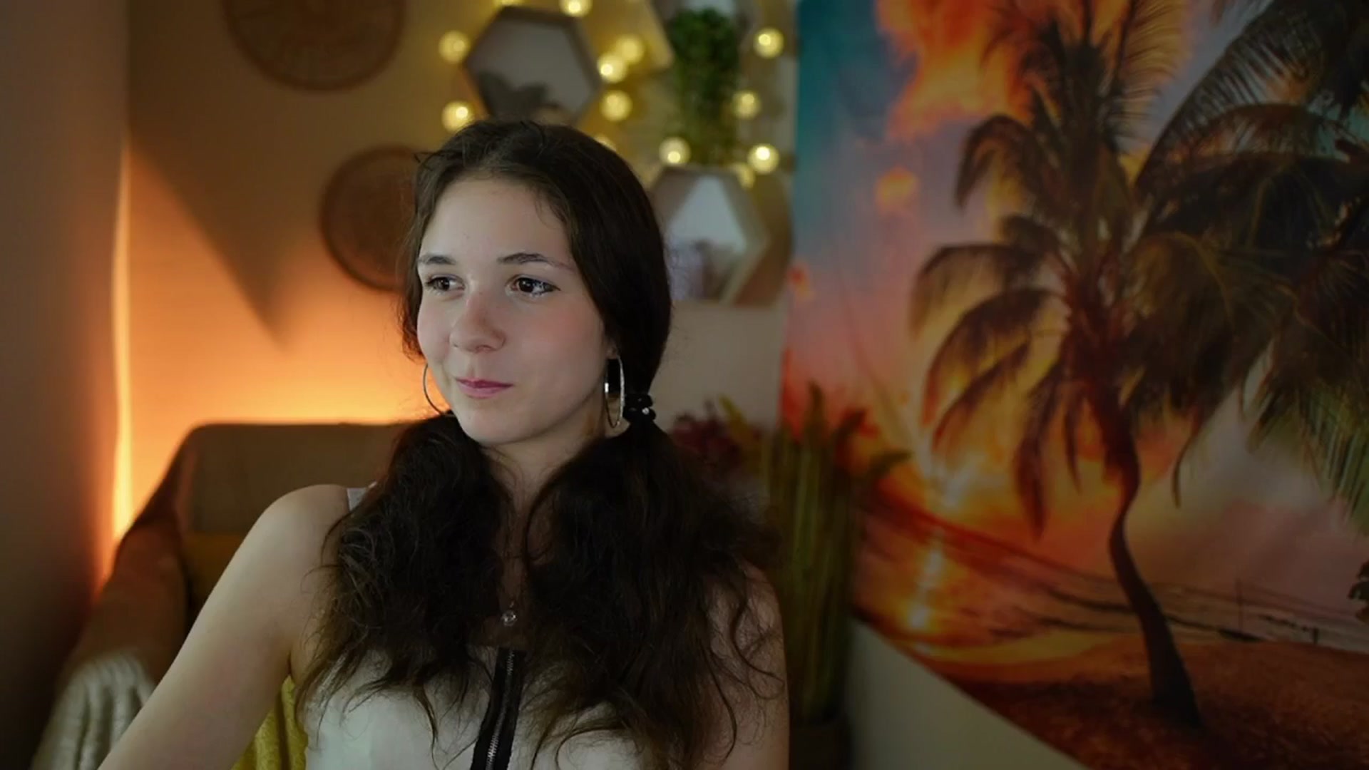 Gallery image thumbnail from Ava__Taylor_'s myfreecams stream on, 09/03/2024, 15:02 image 16 of 20