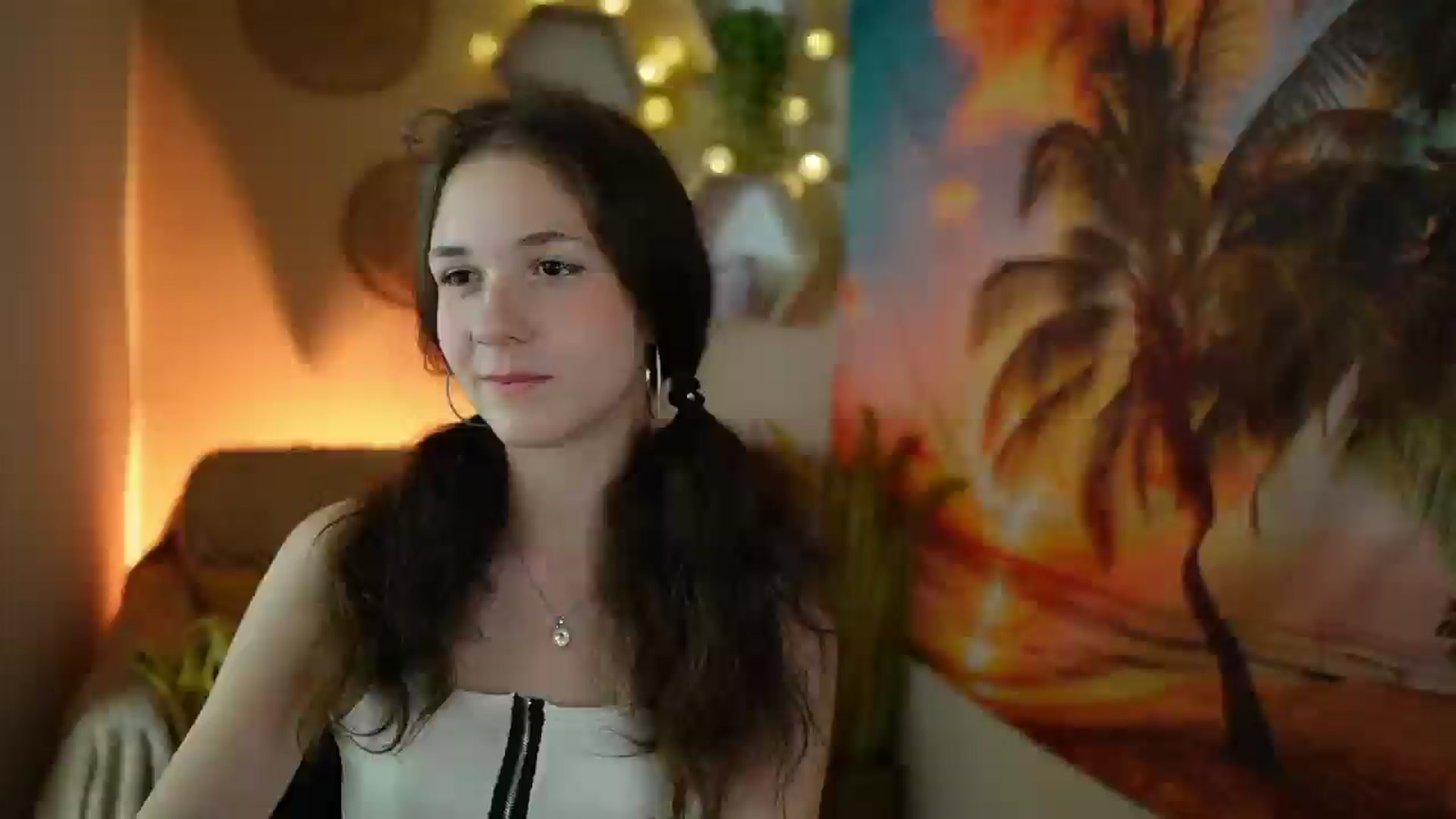 Gallery image thumbnail from Ava__Taylor_'s myfreecams stream on, 09/03/2024, 18:03 image 15 of 20