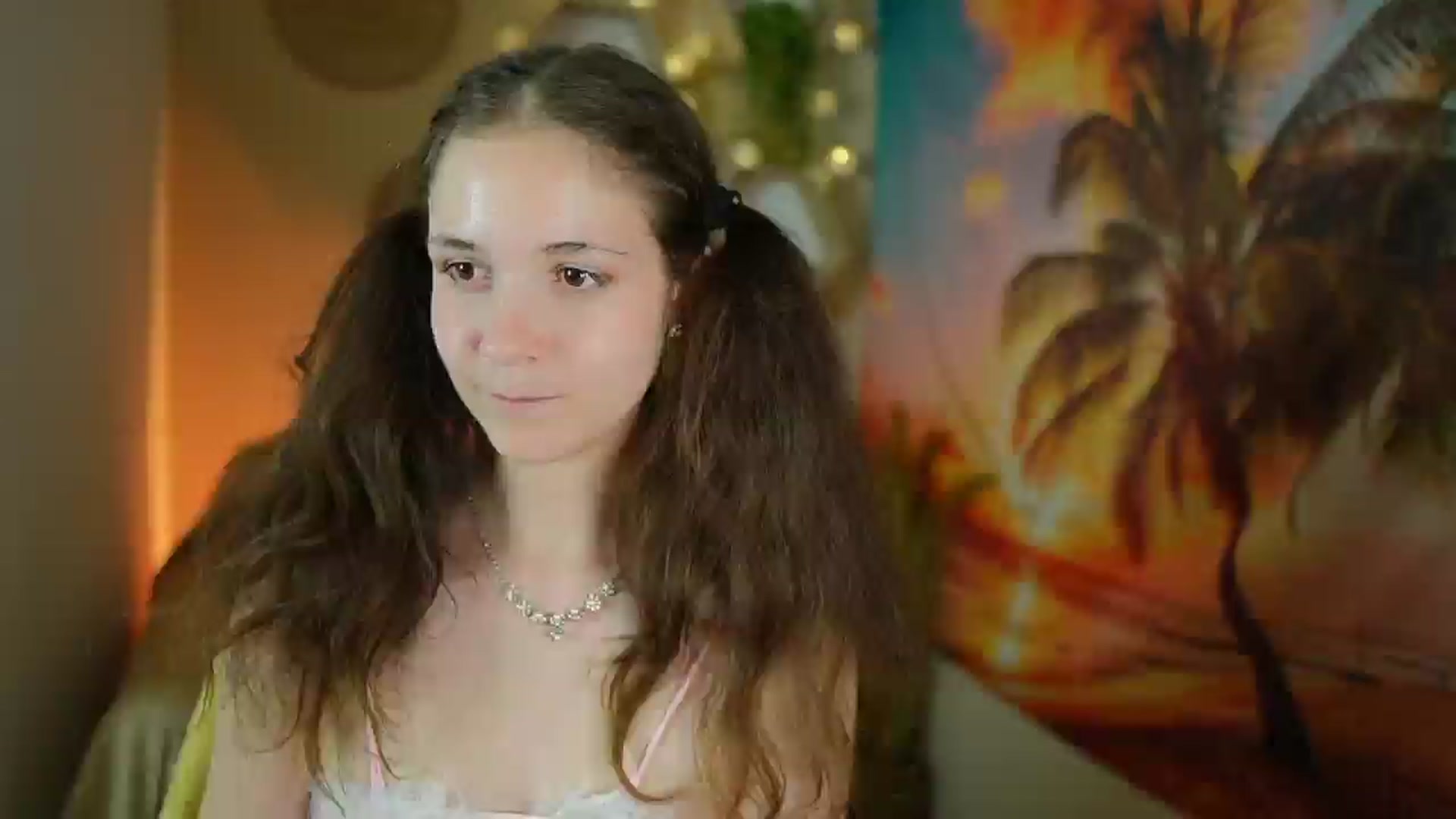 Gallery image thumbnail from Ava__Taylor_'s myfreecams stream on, 09/07/2024, 16:49 image 12 of 20
