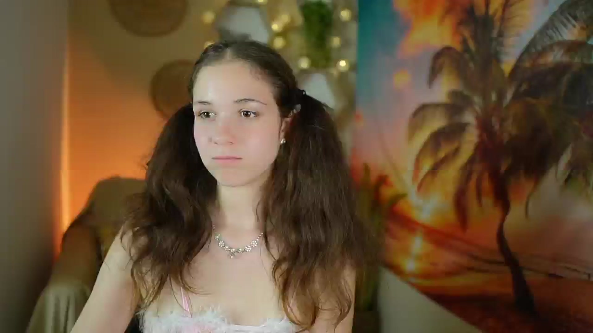 Gallery image thumbnail from Ava__Taylor_'s myfreecams stream on, 09/07/2024, 17:39 image 10 of 20
