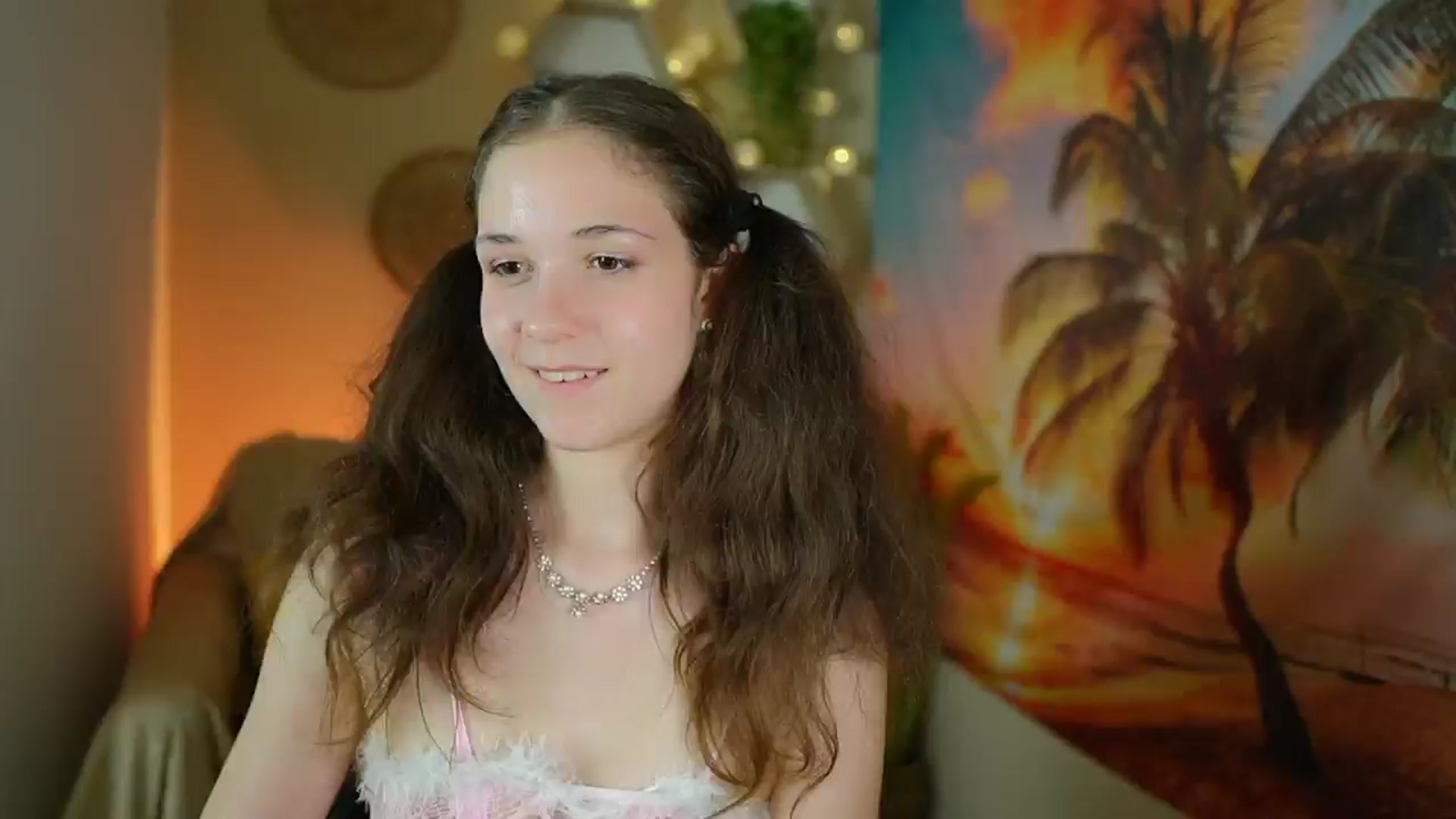 Gallery image thumbnail from Ava__Taylor_'s myfreecams stream on, 09/07/2024, 17:39 image 3 of 20
