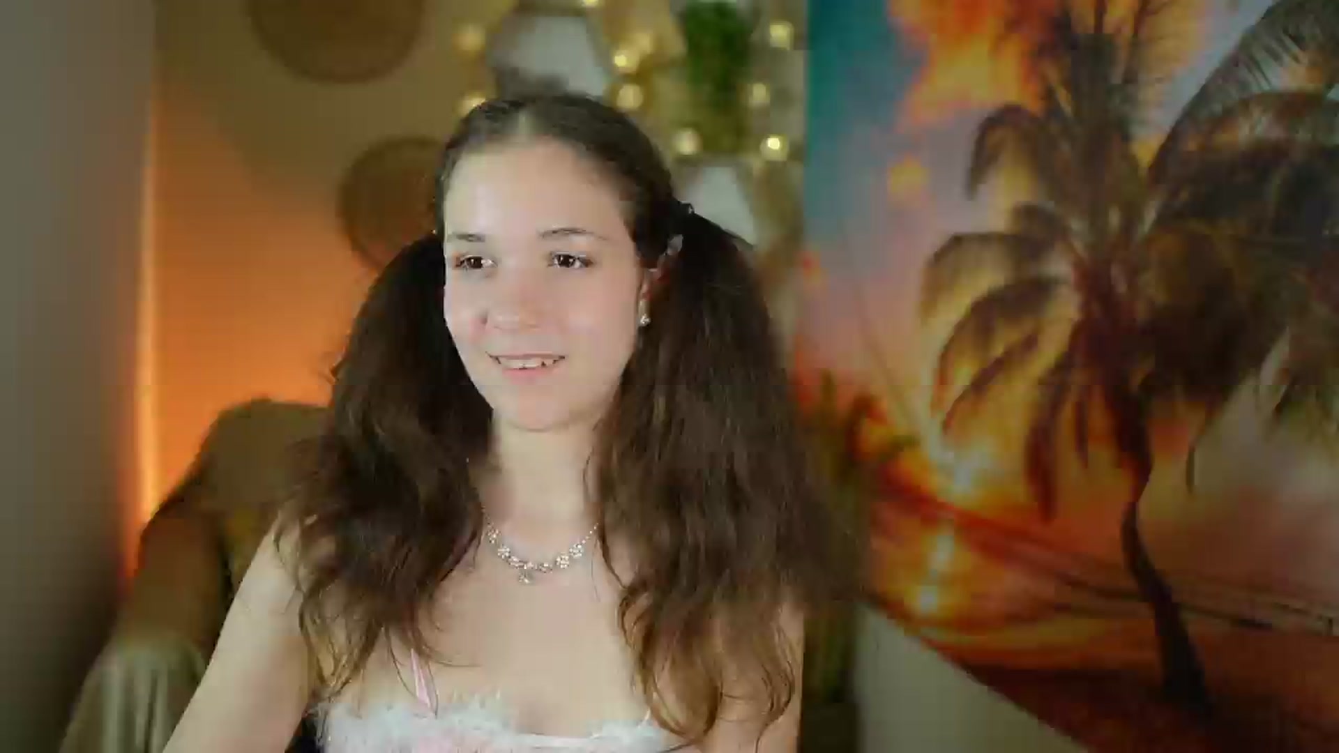 Gallery image thumbnail from Ava__Taylor_'s myfreecams stream on, 09/07/2024, 17:39 image 11 of 20