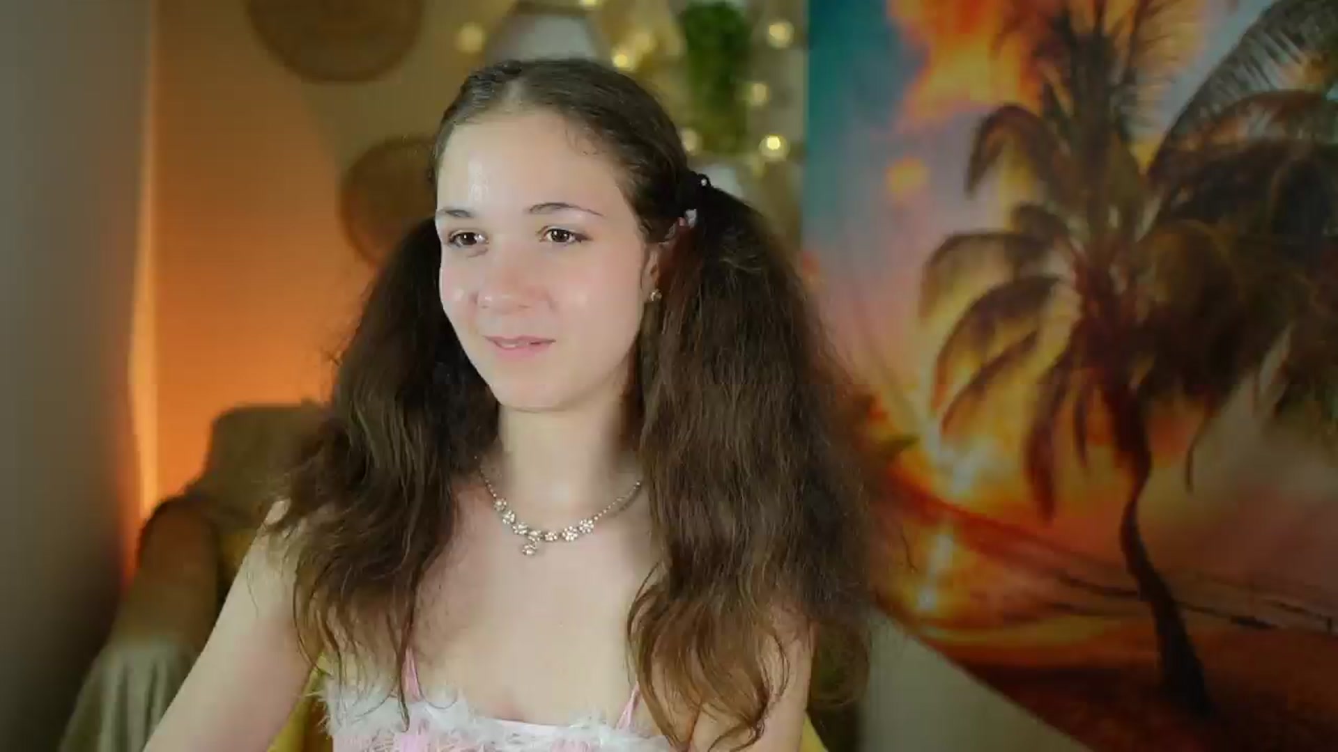 Gallery image thumbnail from Ava__Taylor_'s myfreecams stream on, 09/07/2024, 18:18 image 7 of 20