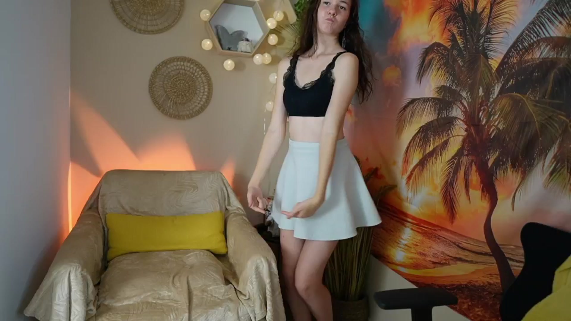 Gallery image thumbnail from Ava__Taylor_'s myfreecams stream on, 09/18/2024, 16:33 image 19 of 20