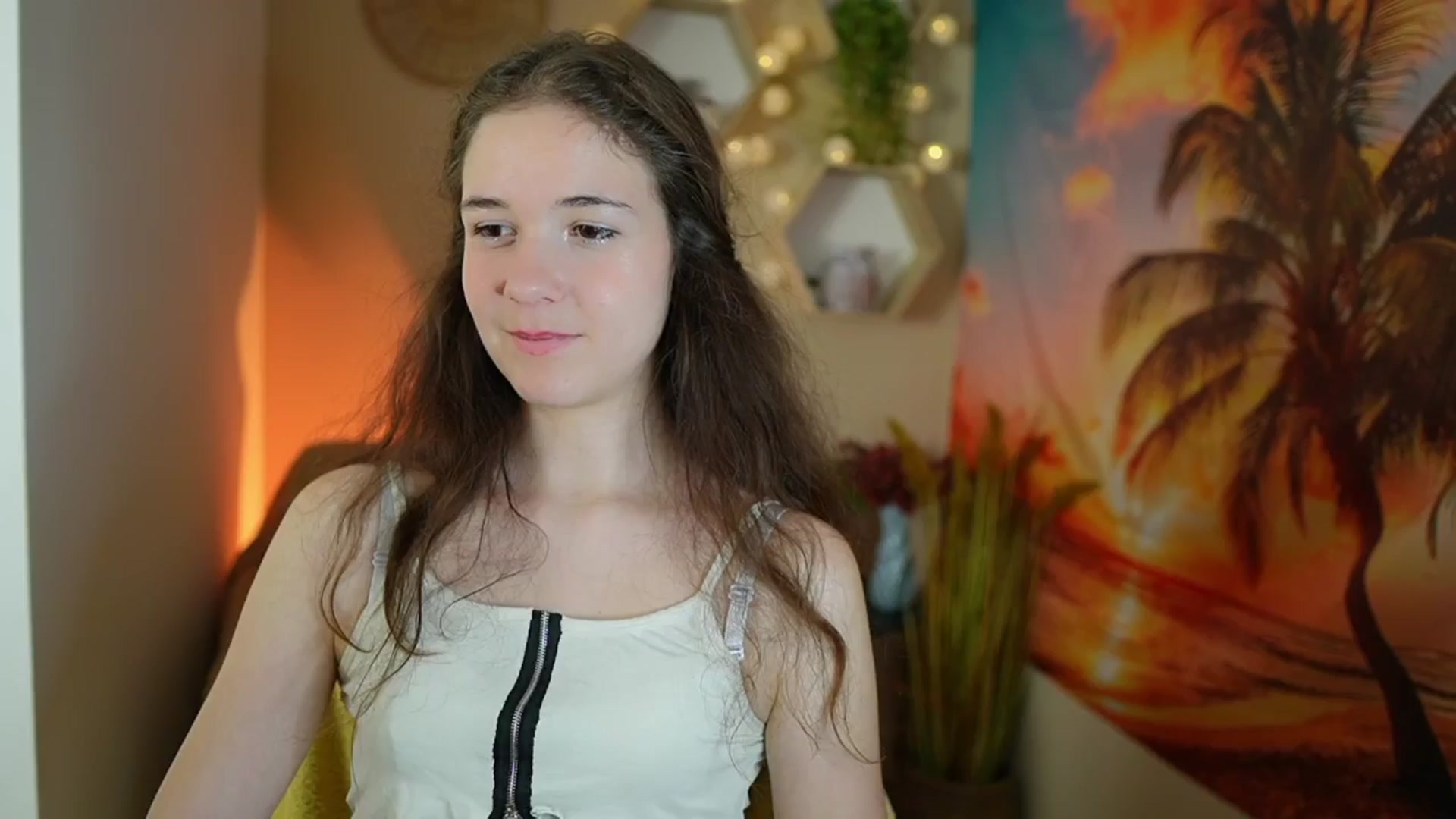 Gallery image thumbnail from Ava__Taylor_'s myfreecams stream on, 09/22/2024, 09:51 image 4 of 20