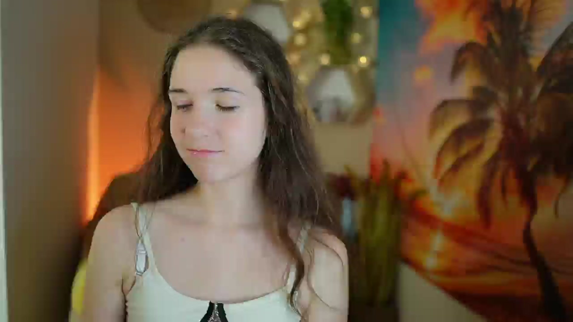 Gallery image thumbnail from Ava__Taylor_'s myfreecams stream on, 09/22/2024, 19:21 image 8 of 20