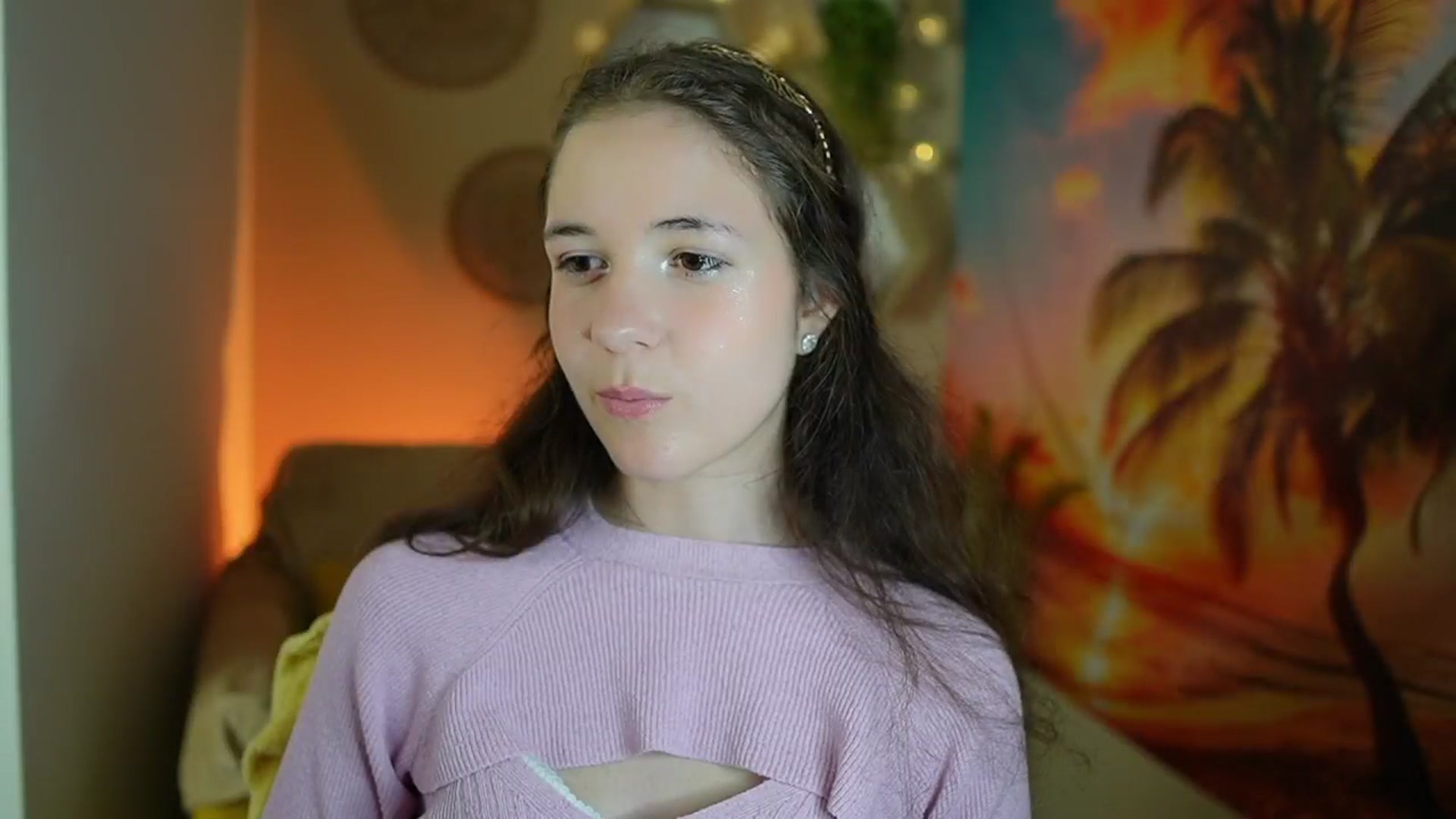 Gallery image thumbnail from Ava__Taylor_'s myfreecams stream on, 09/23/2024, 14:40 image 6 of 20